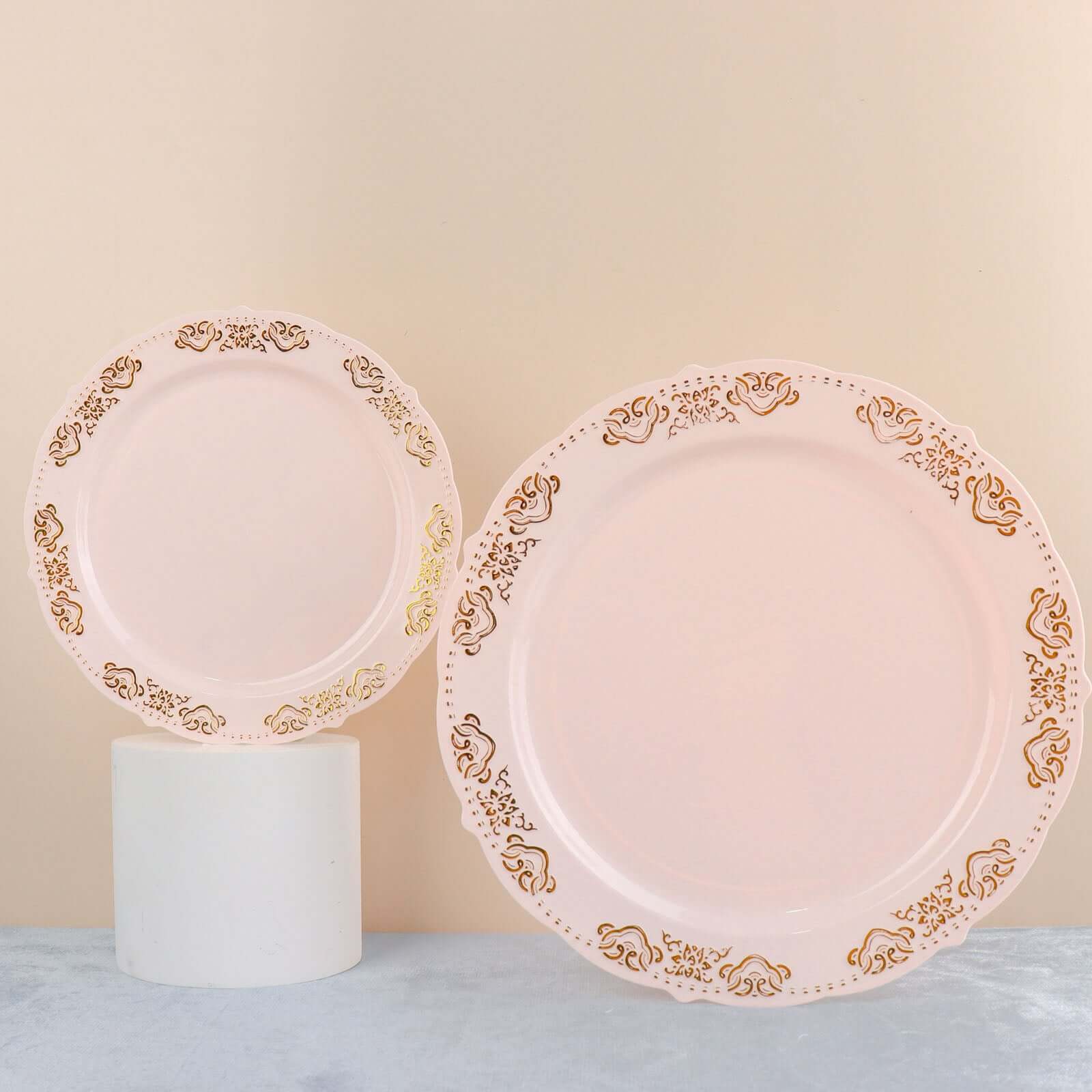 10-Pack Plastic 7.5" Round Appetizer Plates in Blush with Gold Embossed Scalloped Edge - Chic Disposable Salad Plates for Special Occasions & Banquets