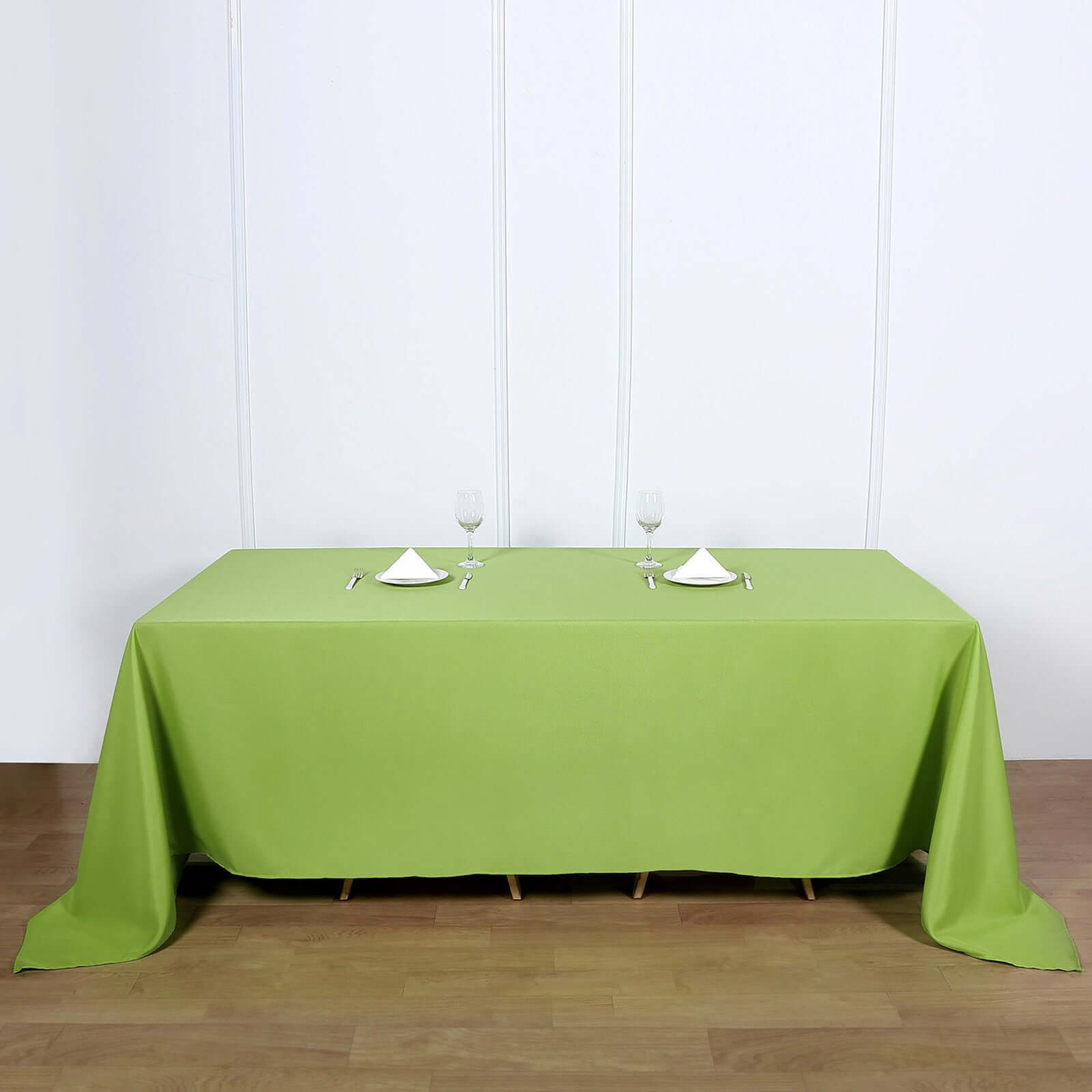 Polyester 90"x132" Rectangle Tablecloth Apple Green - Seamless Wrinkle-Resistant Table Cover