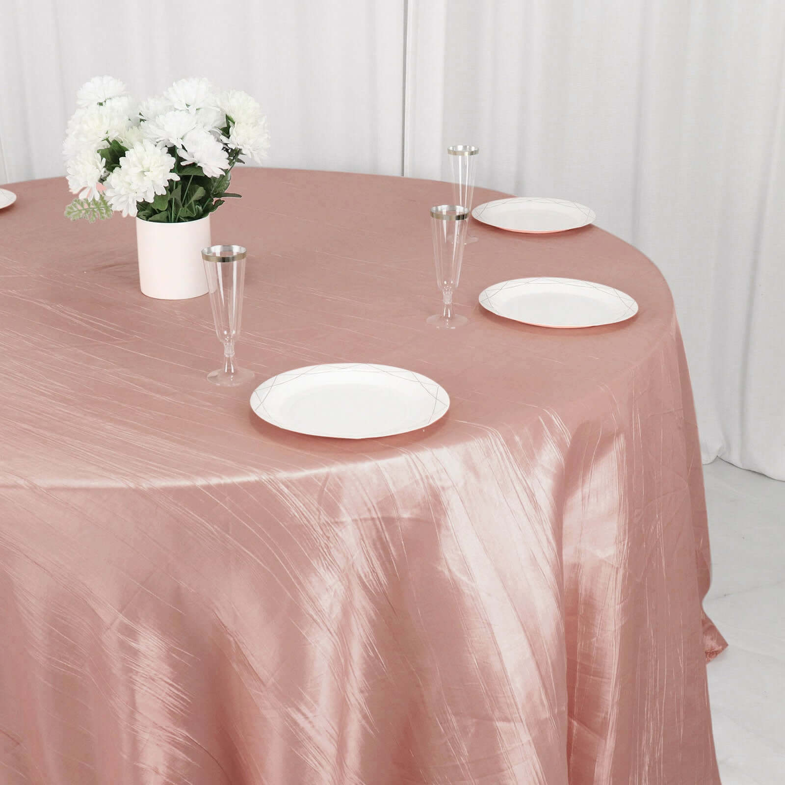 Taffeta 132" Round Tablecloth Dusty Rose - Seamless Accordion Crinkle Table Cover