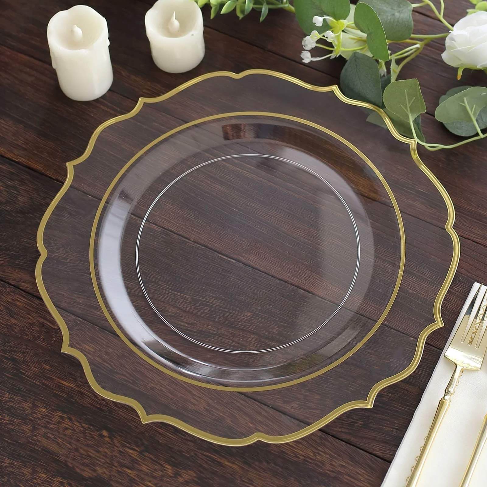 10-Pack Plastic 10" Round Dinner Plates in Clear with Gold Scalloped Rim - Disposable Party Plates