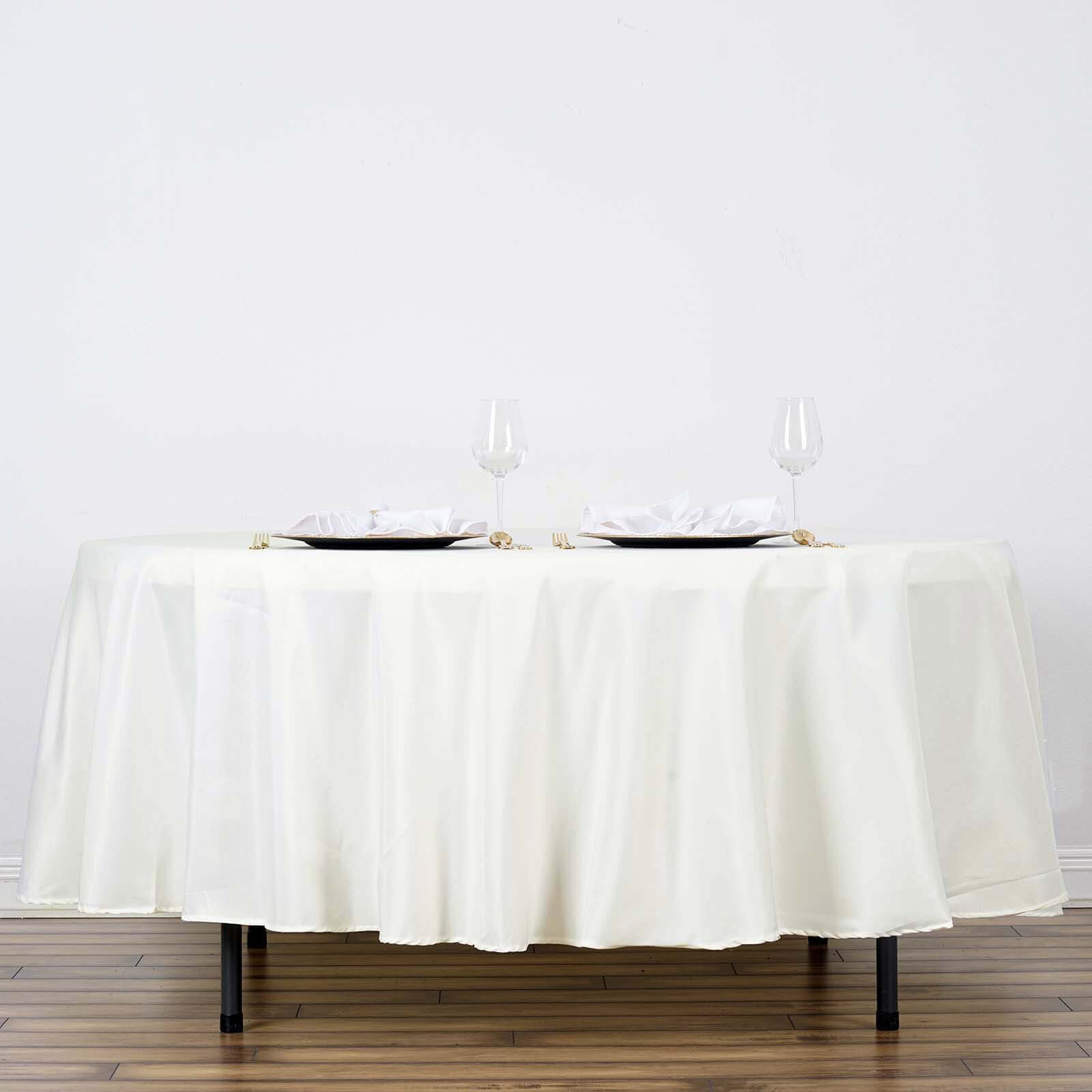 Polyester 108" Round Tablecloth Ivory - Wrinkle-Resistant Table Cover