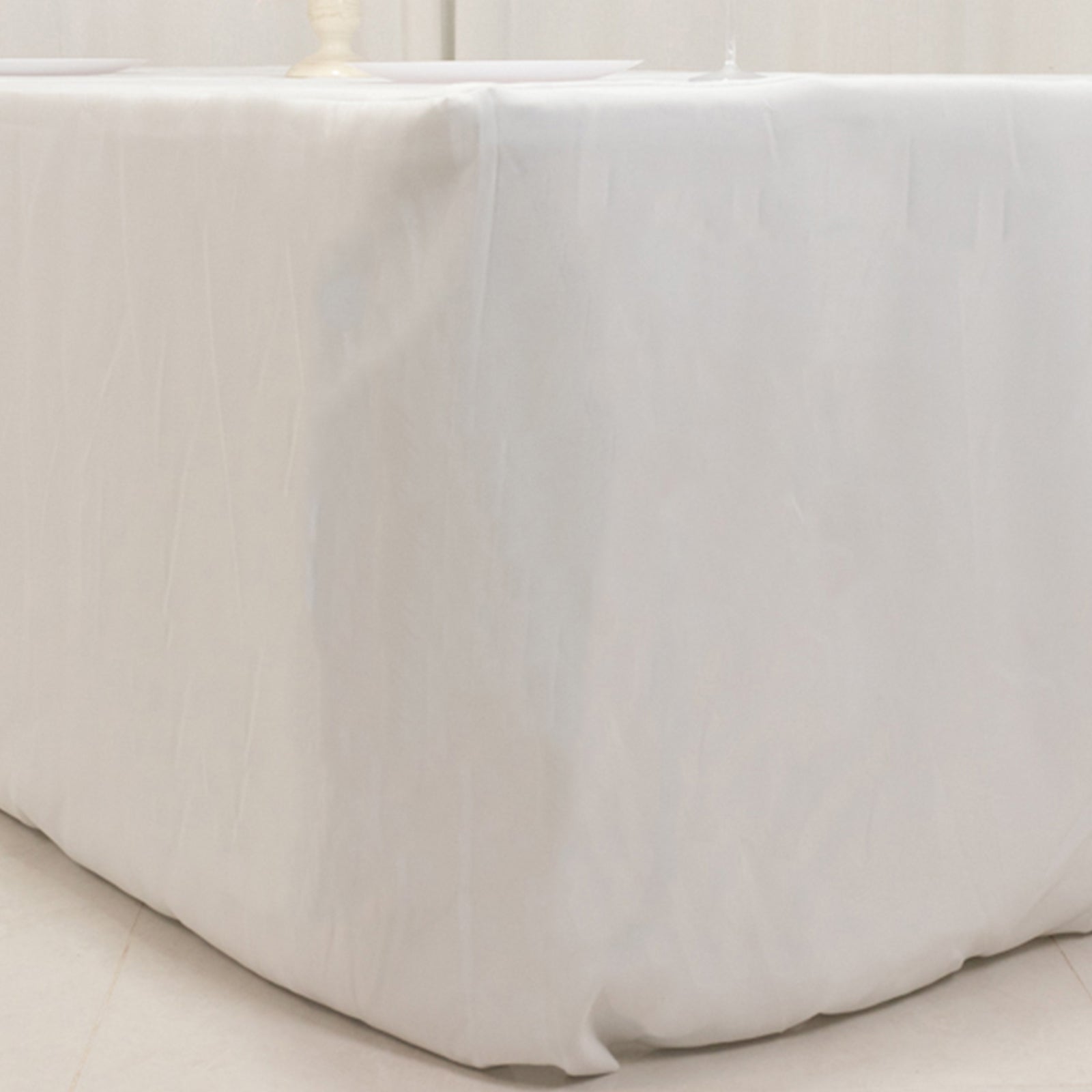 Premium Polyester 6ft Rectangle Tablecloth White Durable Fitted 220GSM Table Cover for Trade Shows & Events