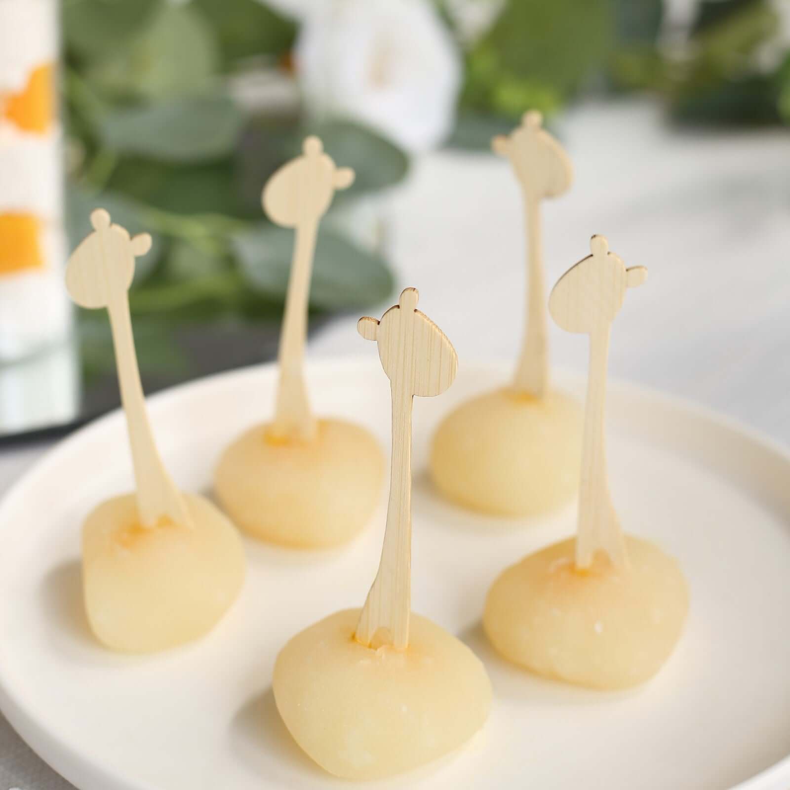 100-Pack Bamboo Cocktail Picks Giraffe Mini Forks Double Pronged Design Natural - Biodegradable Eco Friendly Party Supplies 4"
