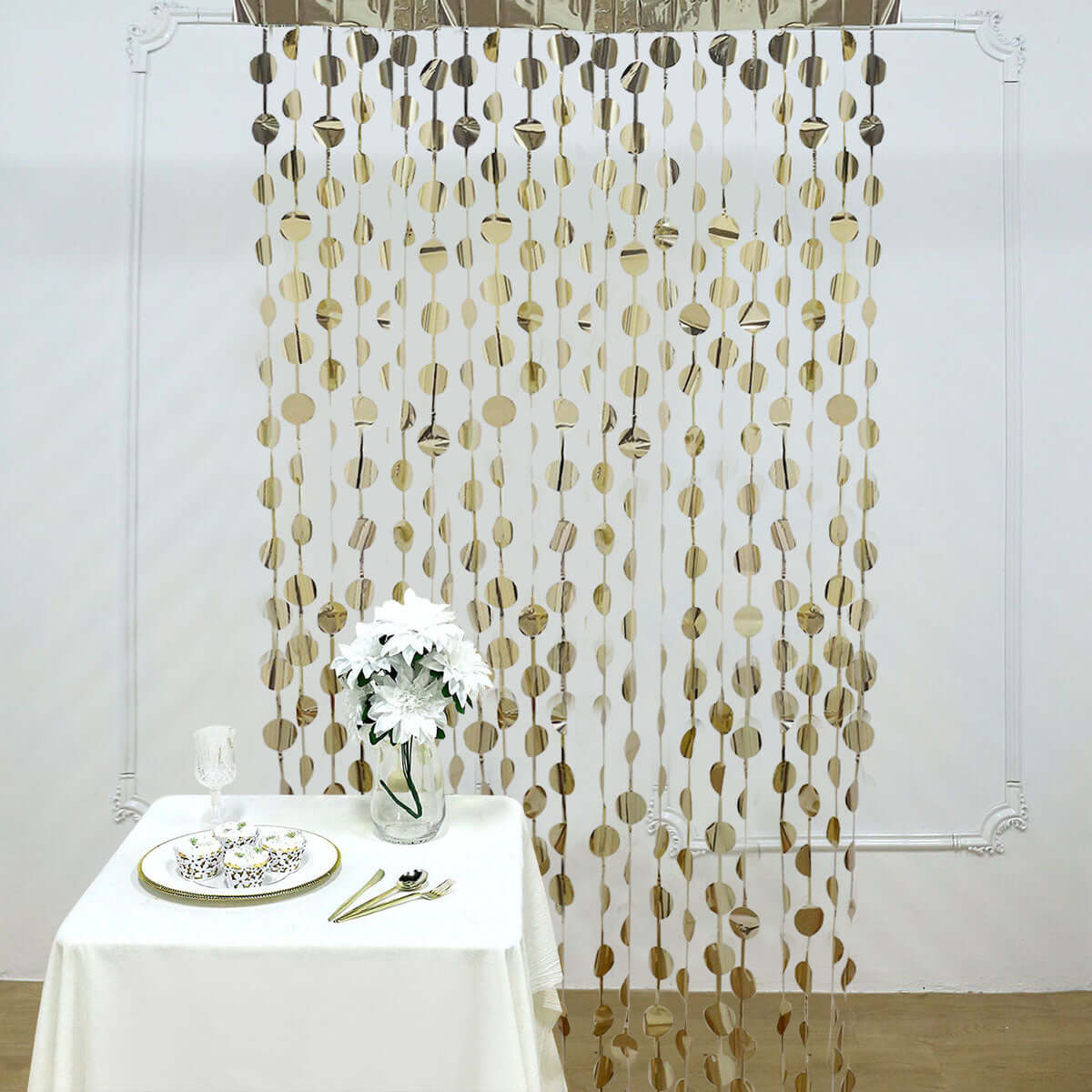 Champagne Round Chain Foil Fringe Curtain Party Backdrop, Metallic Champagne Tinsel Streamer Party Decor - Door Window Foil Curtain - 3ftx6.5ft