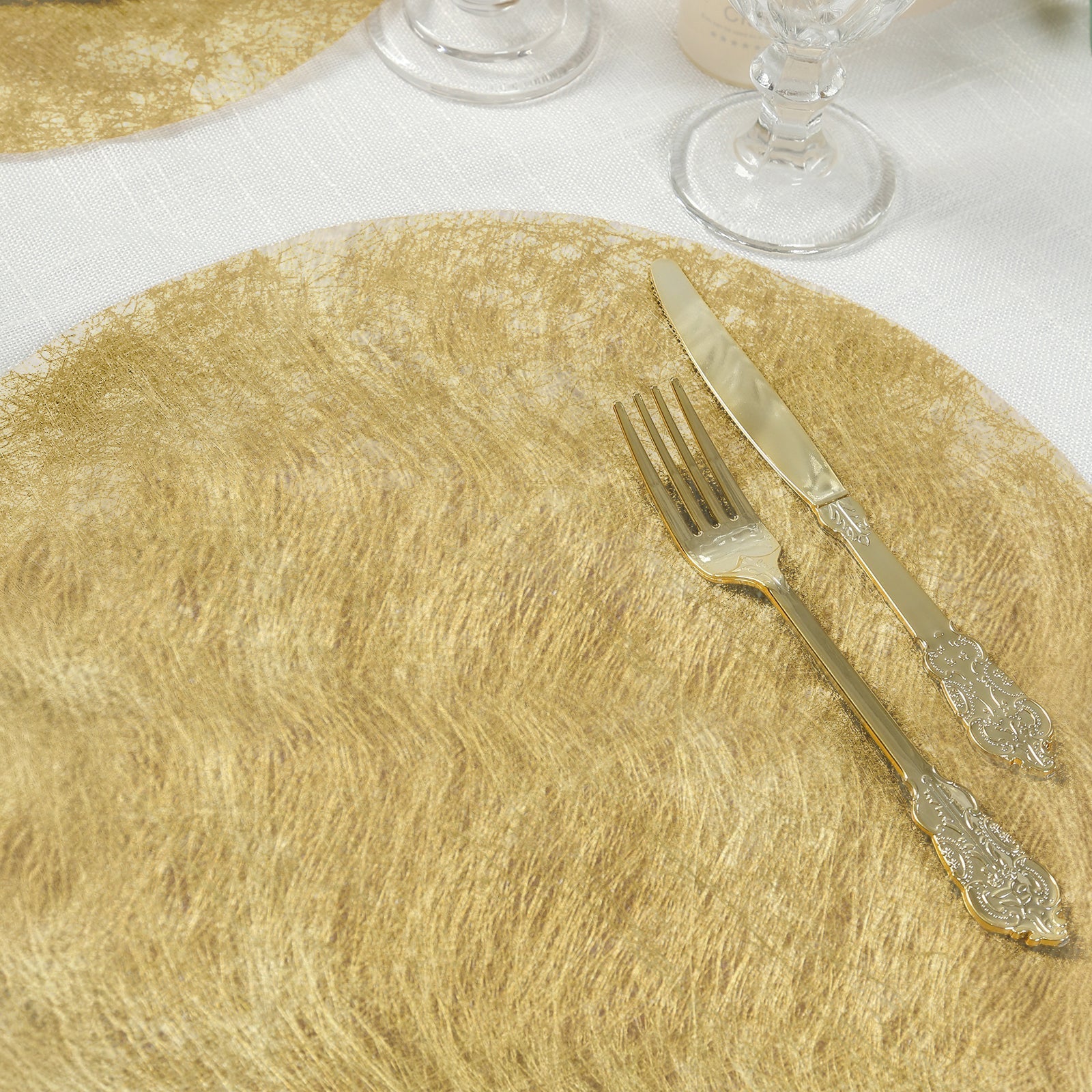 50 Pack Disposable Metallic Gold Placemats, 13" Non-Woven Mesh Fiber Round Table Mats for Dining & Events