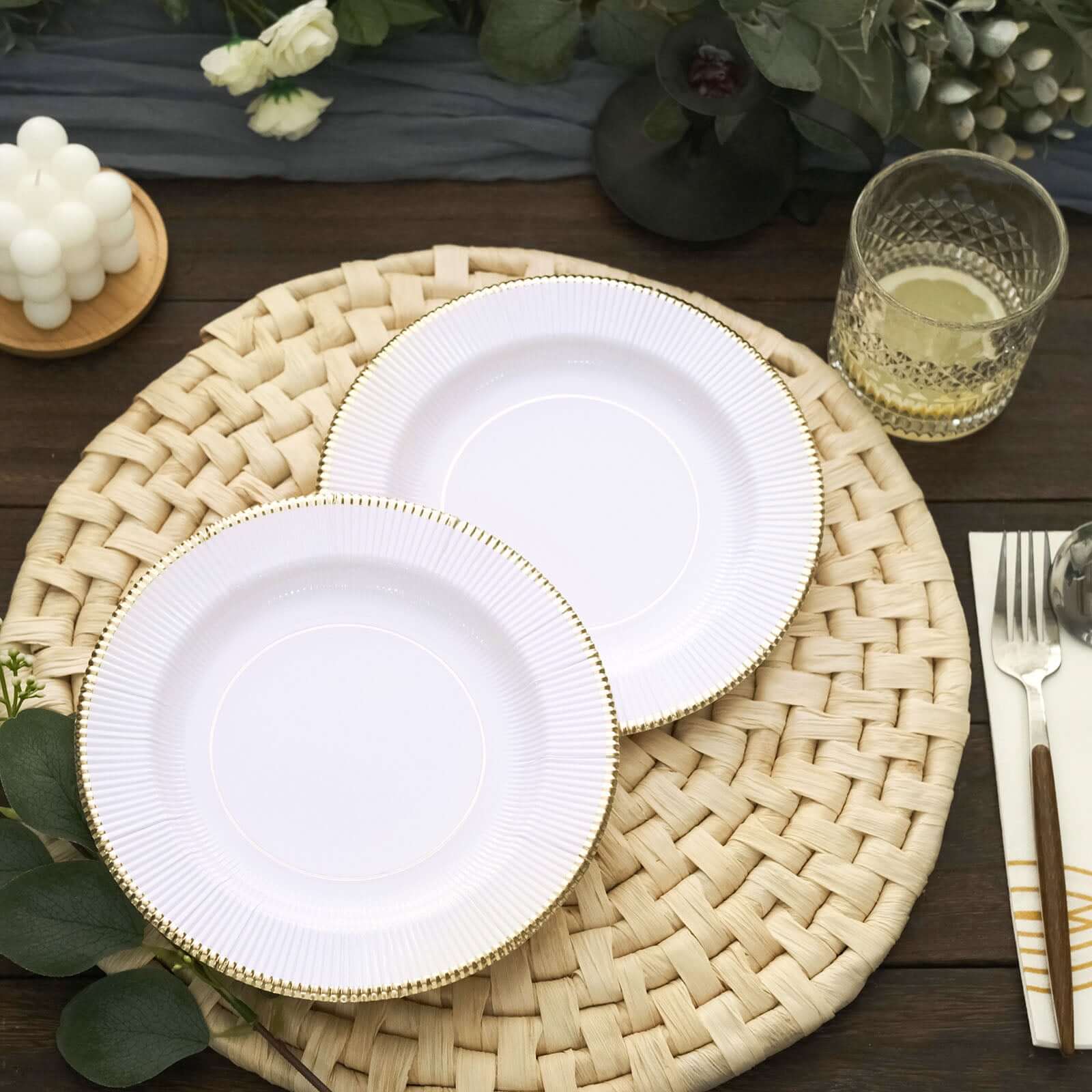 25-Pack Paper 8" Round Dessert Plates in White Sunray Design with Gold Rim - Disposable Heavy Duty 350GSM Appetizer Salad Plates for Banquets & Celebrations