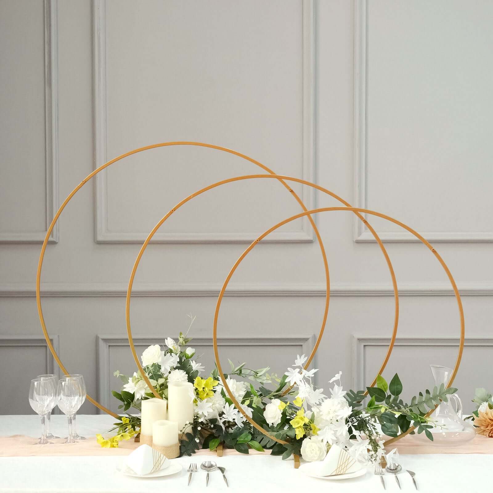 28" Gold Metal Round Hoop Wedding Centerpiece, Self Standing Table Floral Wreath Frame