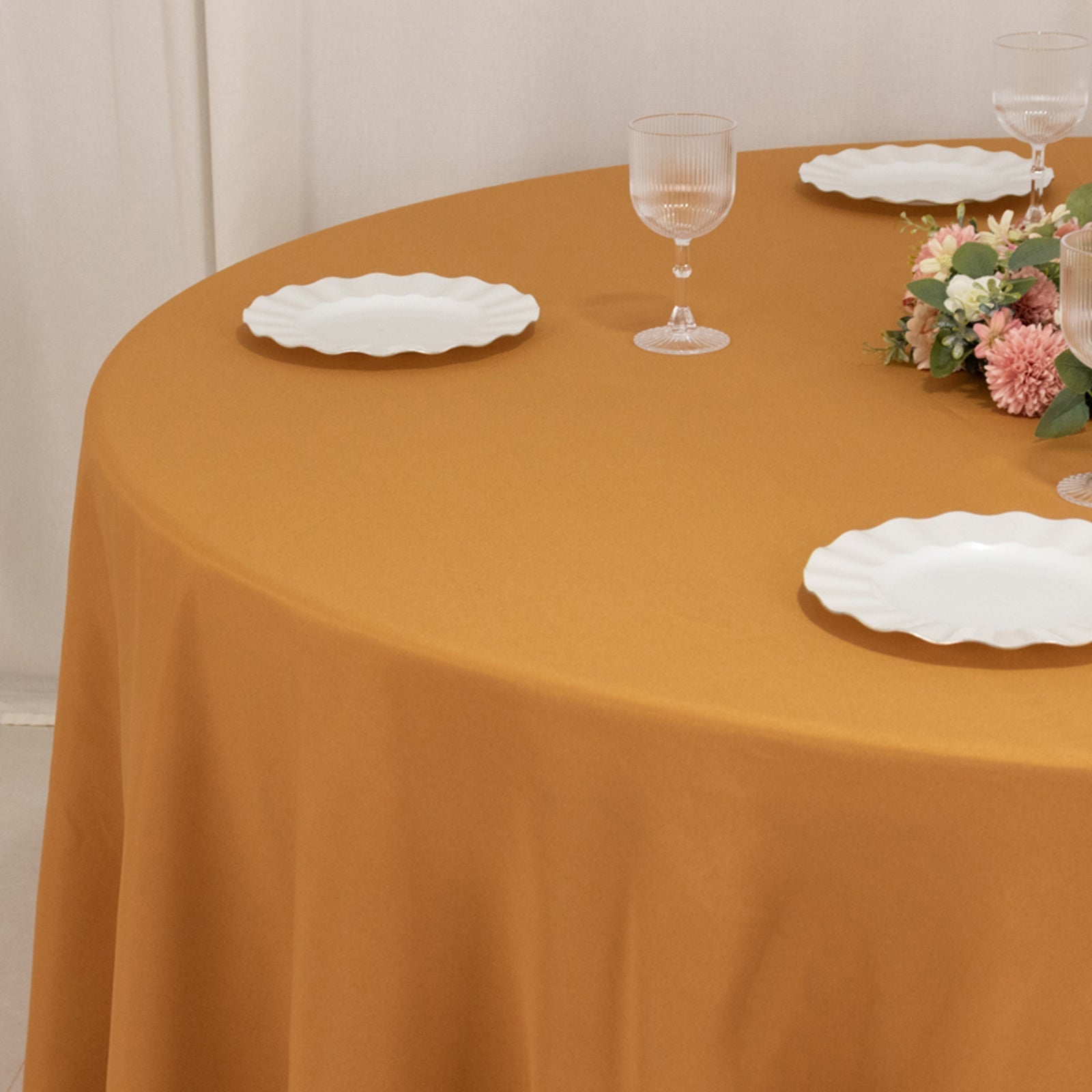 Premium Polyester 120" Round Tablecloth Gold - Seamless 220GSM Wrinkle-Resistant Design for Classy Events