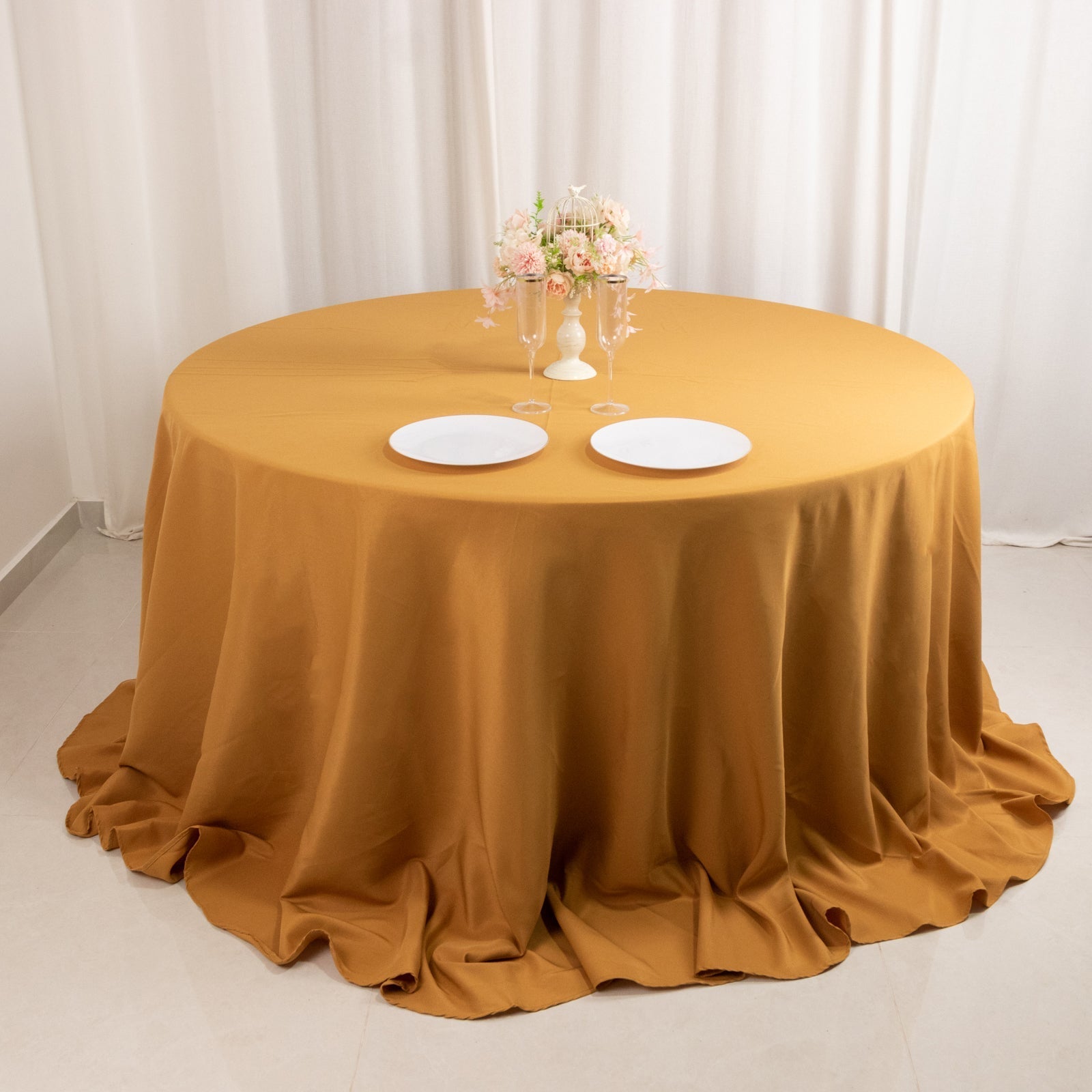 Premium Polyester 132" Round Tablecloth Gold - Seamless 220GSM Wrinkle-Resistant Design for Upscale Occasions