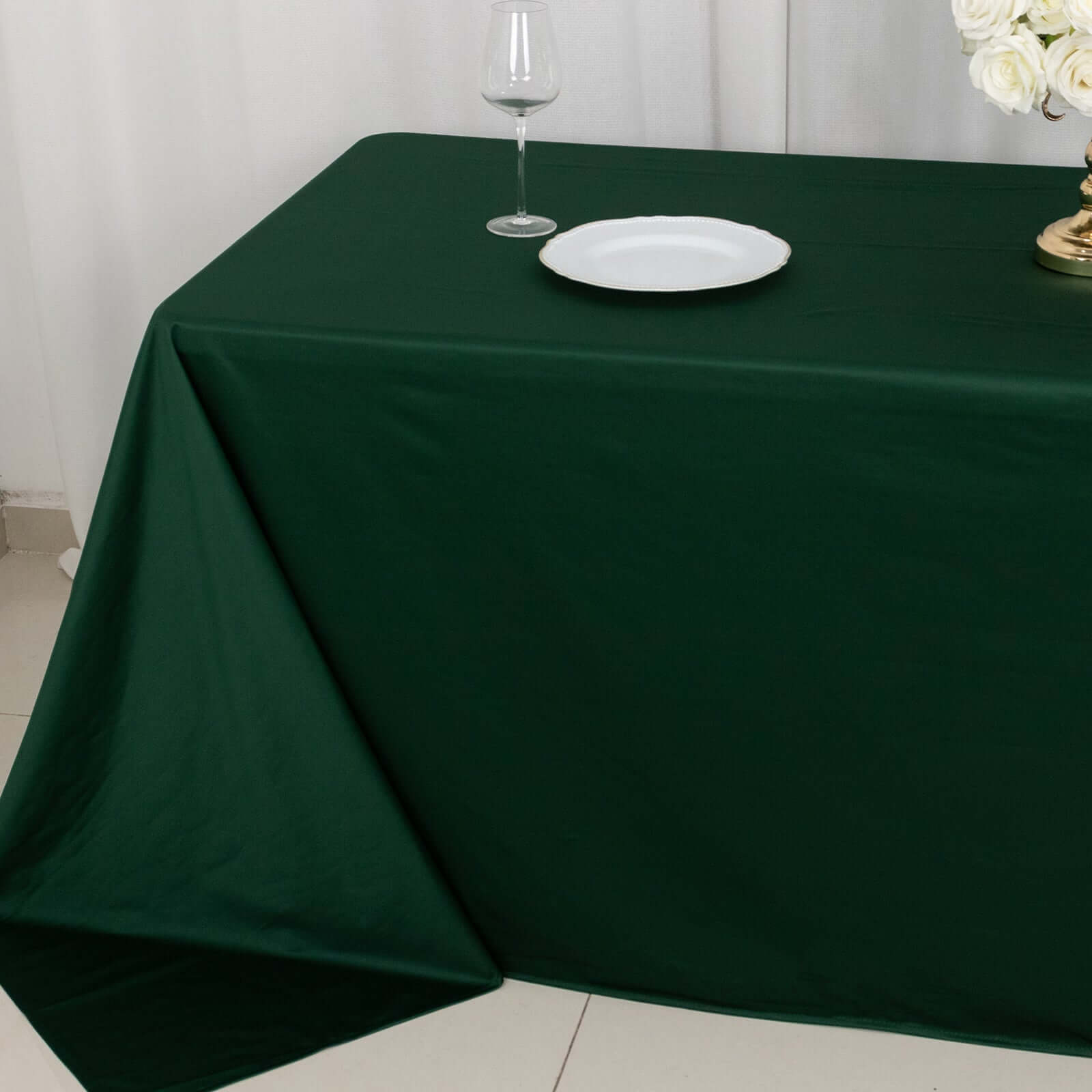 Scuba Rectangular 90"x132" Tablecloth Hunter Emerald Green - Wrinkle Free, Stain Resistant & Seamless Table Cover