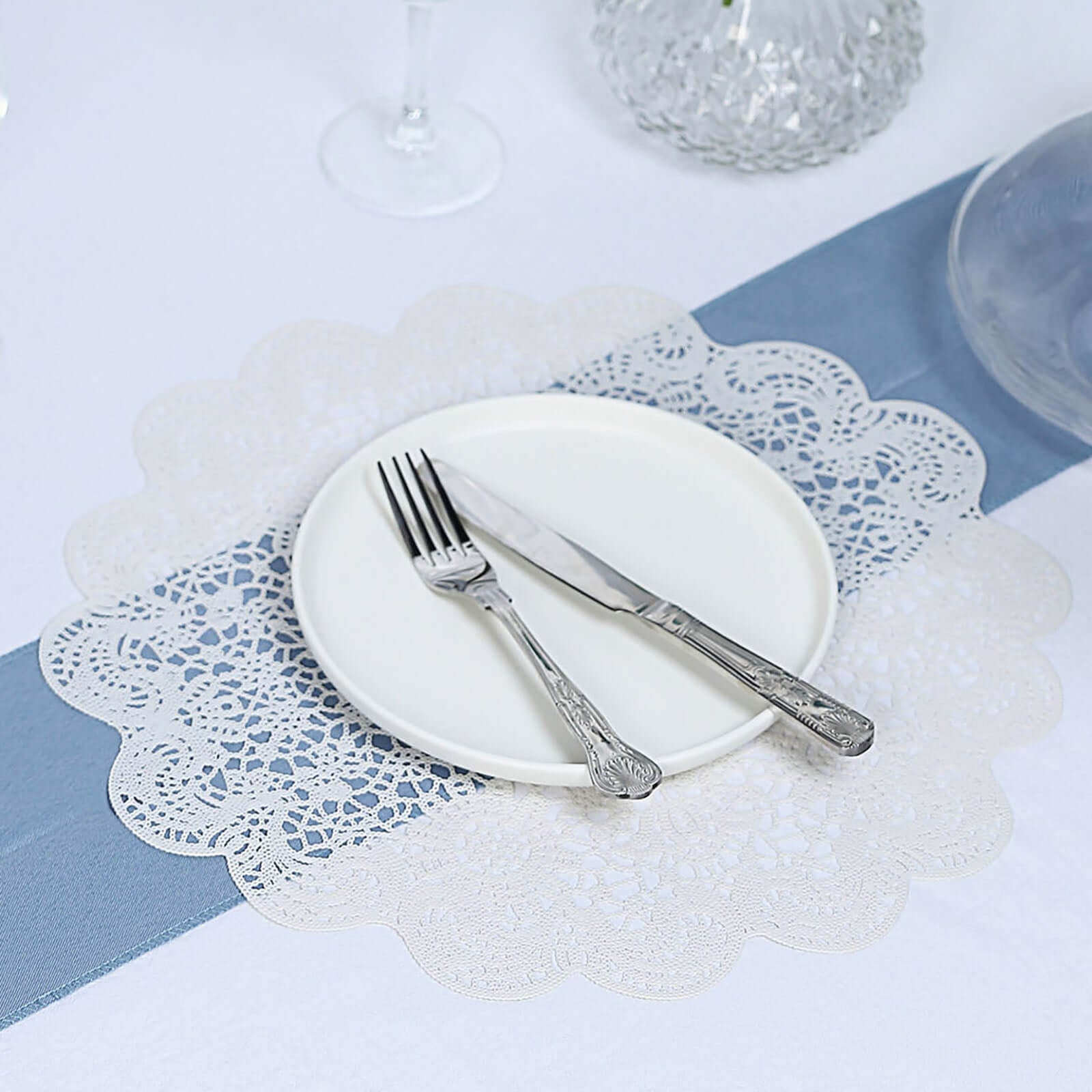 6-Pack Dining Table Mats Floral Lace Design White - Vinyl Non-Slip Surface with Vintage Appeal 15"