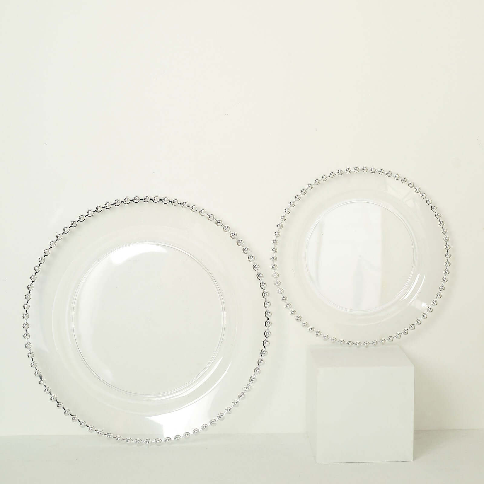 10-Pack Plastic 10" Round Dinner Plates in Clear with Silver Beaded Rim - Disposable Party Plates for Banquets & Festive Occasions