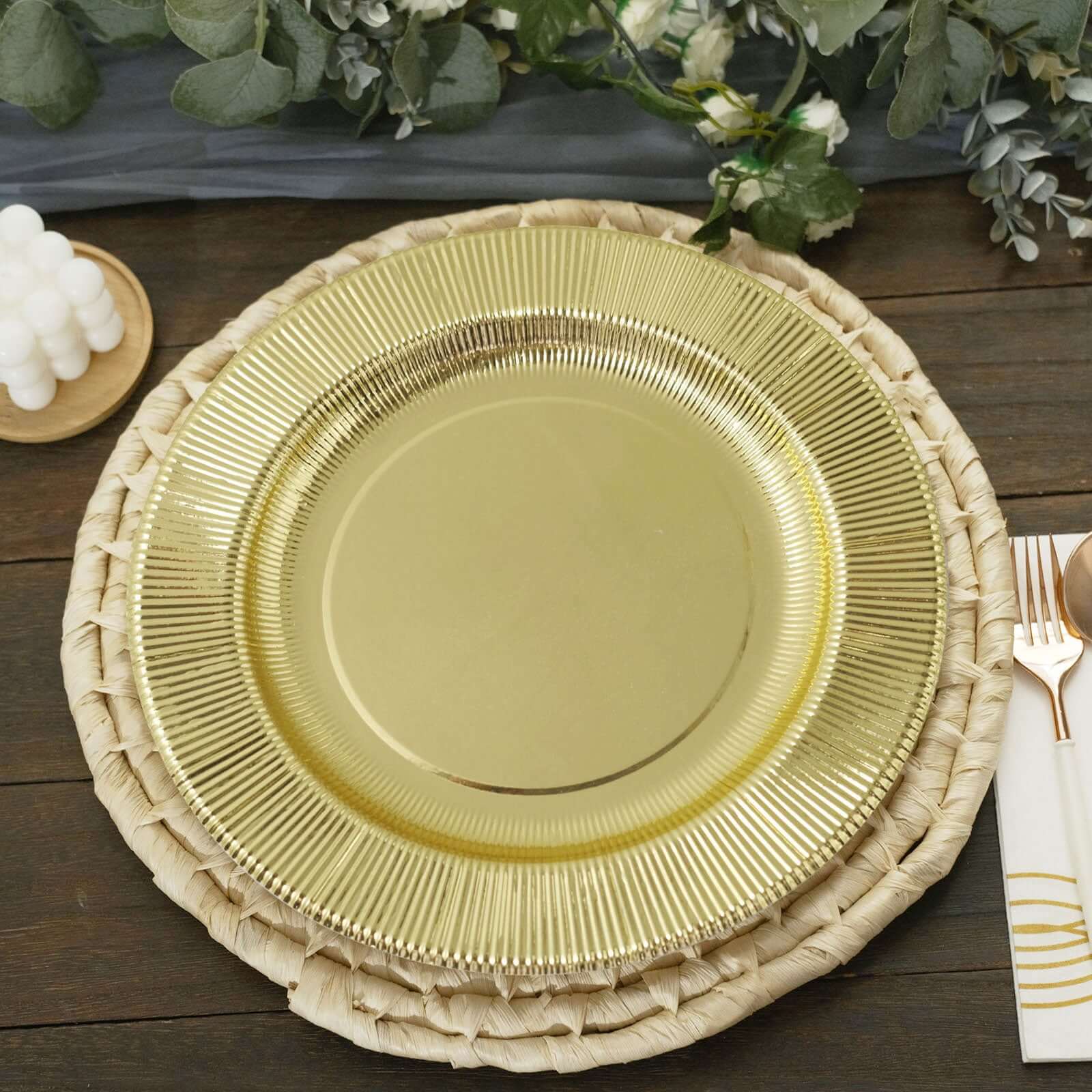 25-Pack Paper 10" Round Dinner Plates in Metallic Gold Sunray Design - Disposable Heavy Duty 350GSM Party Plates