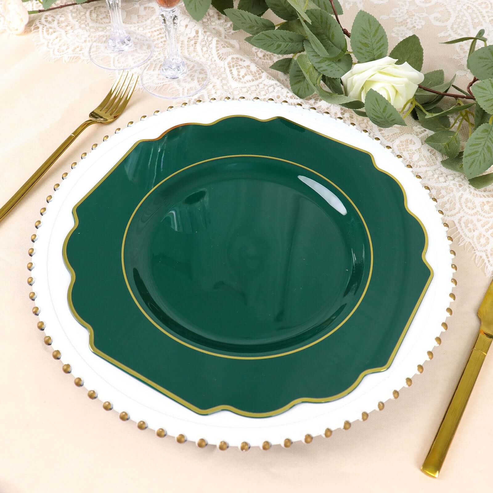 10-Pack Plastic Dinner Plates in Hunter Emerald Green Baroque Design with Scalloped Gold Rim - Heavy Duty Disposable Party Plates 11"