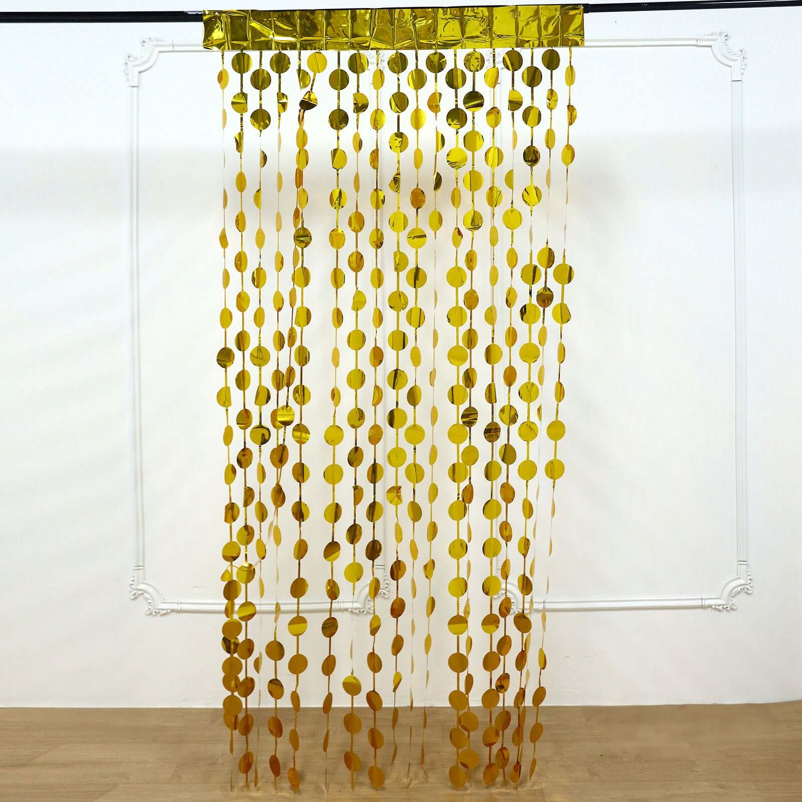 Gold Round Chain Foil Fringe Curtain Party Backdrop, Metallic Gold Tinsel Streamer Party Decor - Door Window Foil Curtain - 3ftx6.5ft