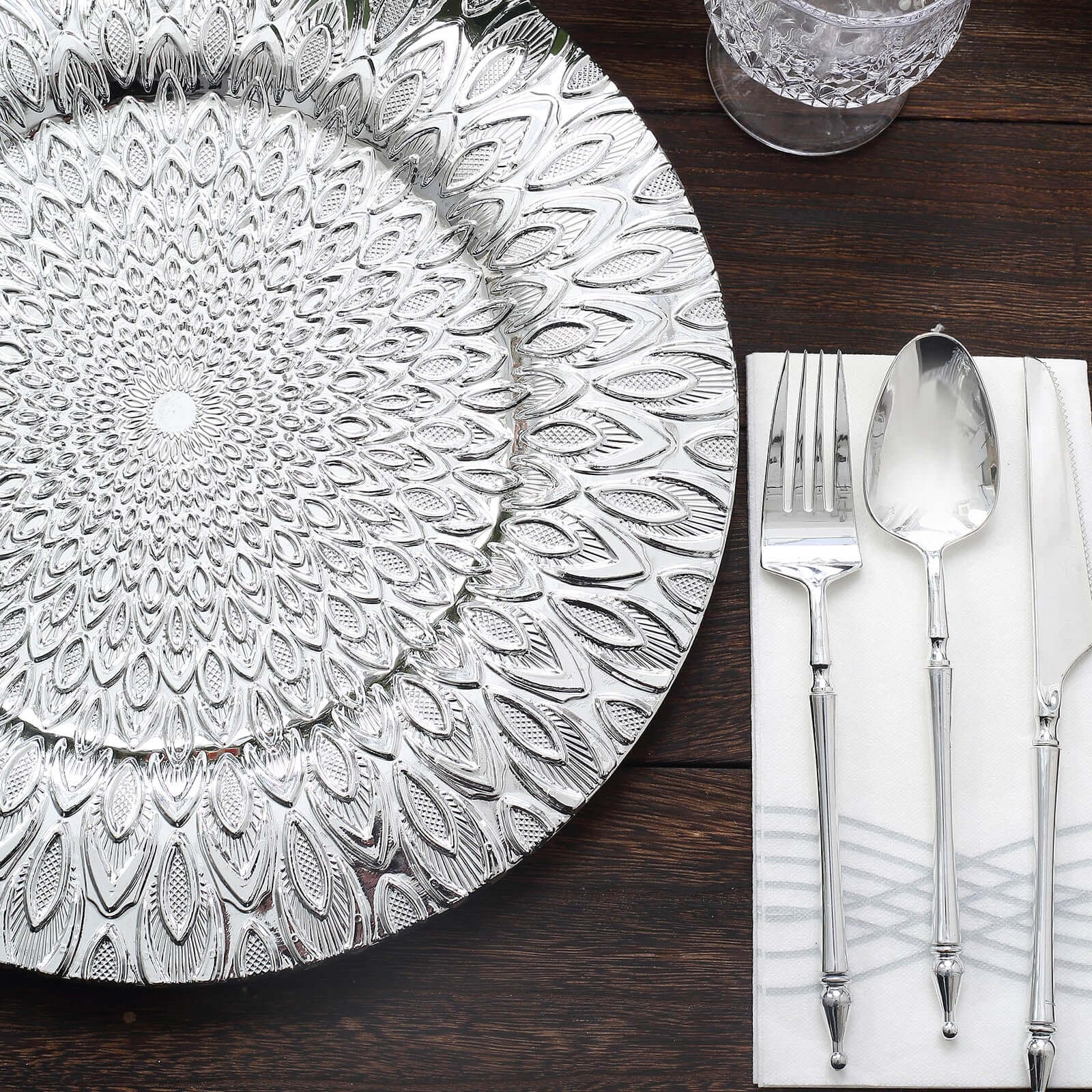 6-Pack Plastic Round Charger Plates 13" in Silver with Embossed Peacock Pattern, Stylish Disposable Charger Tableware