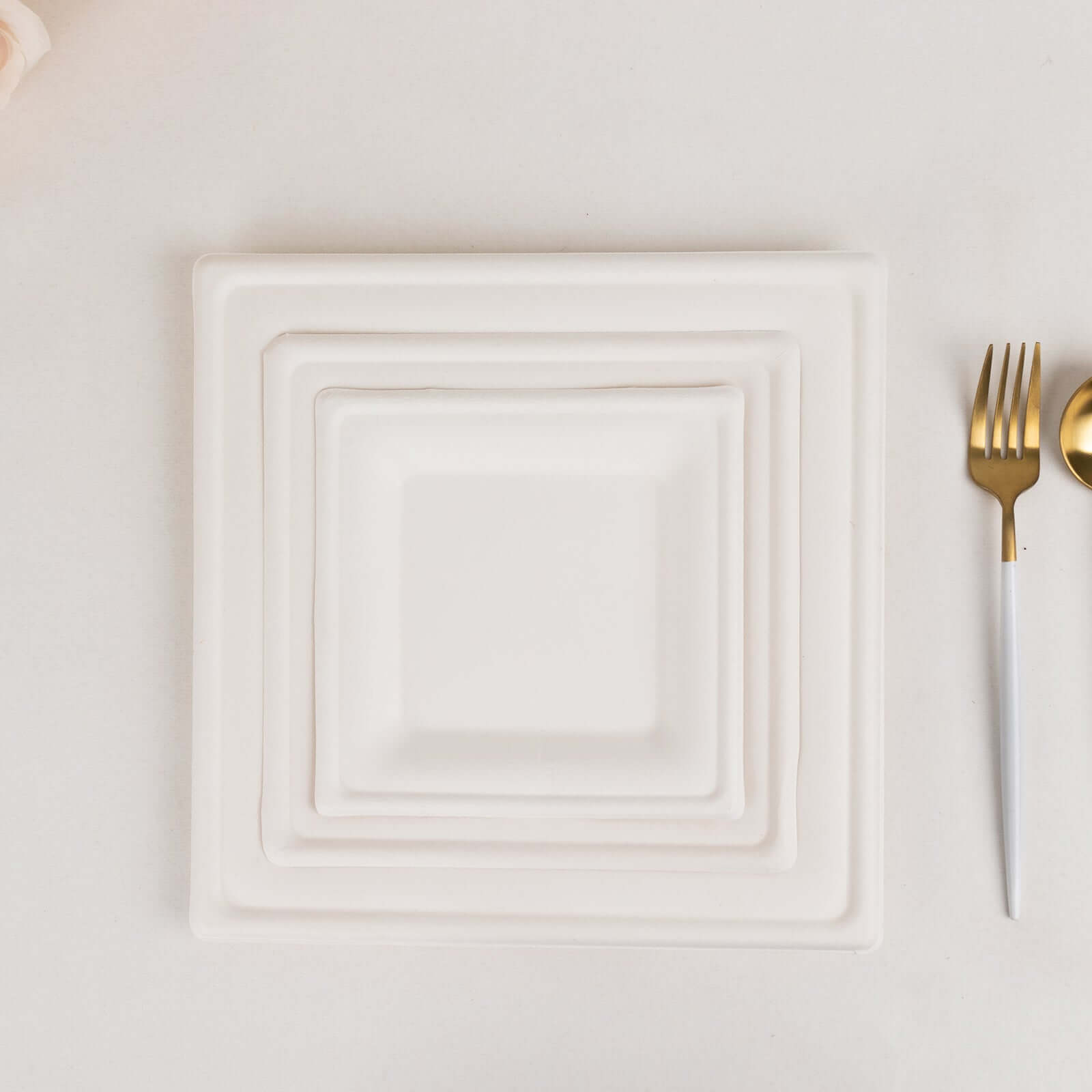 50-Pack Bagasse 10" Square Dinner Plates in White with Wide Rim - Eco Friendly Biodegradable Sugarcane Party Plates for Events