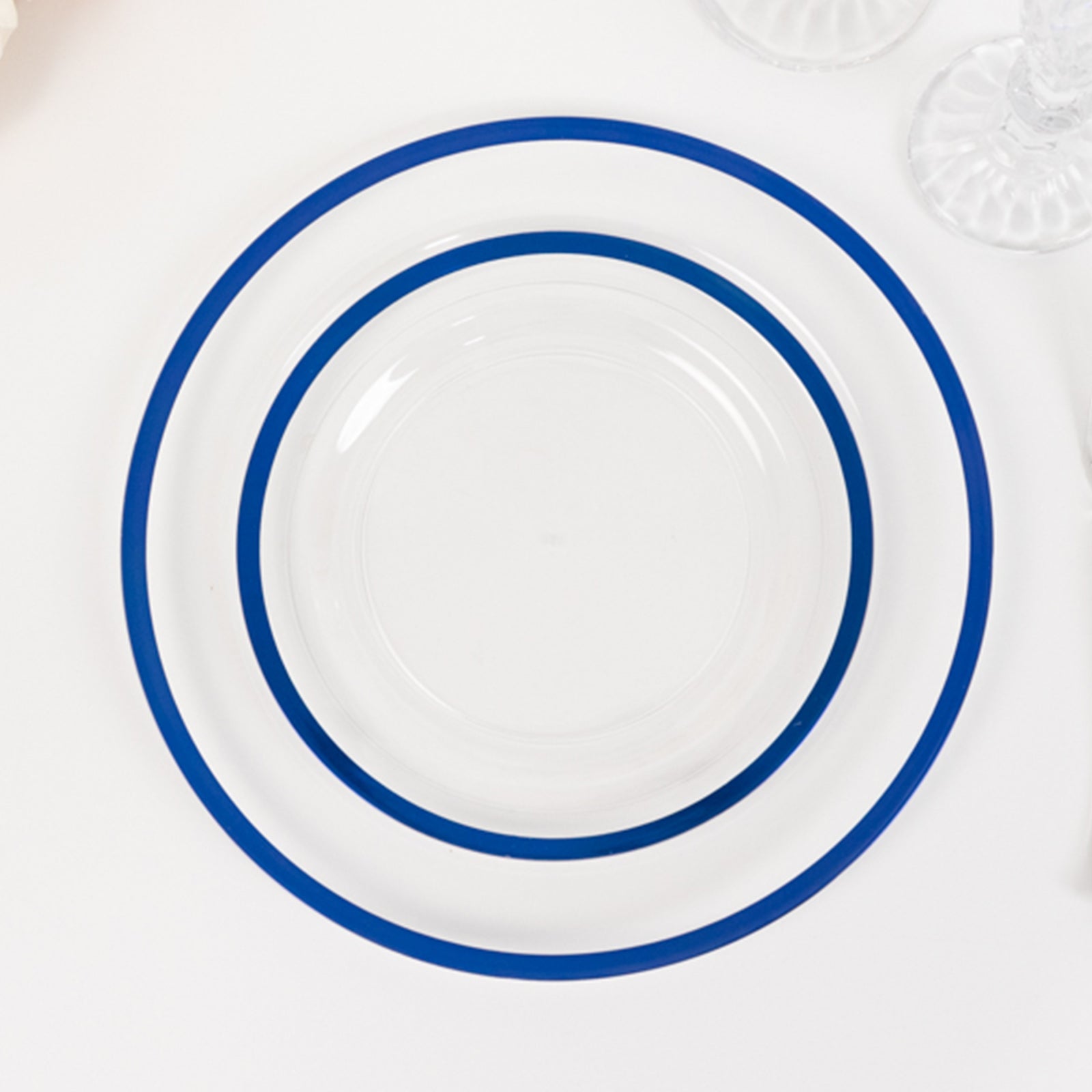 10-Pack Plastic 7" Round Appetizer Plates in Clear with Blue Rim - Sleek Disposable Salad Plates for Banquets & Special Occasions
