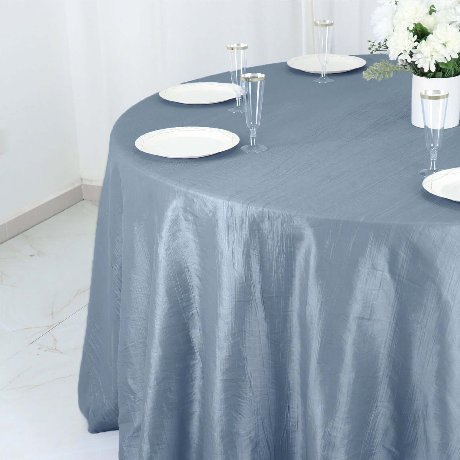 Taffeta 132" Round Tablecloth Dusty Blue - Seamless Accordion Crinkle Table Cover