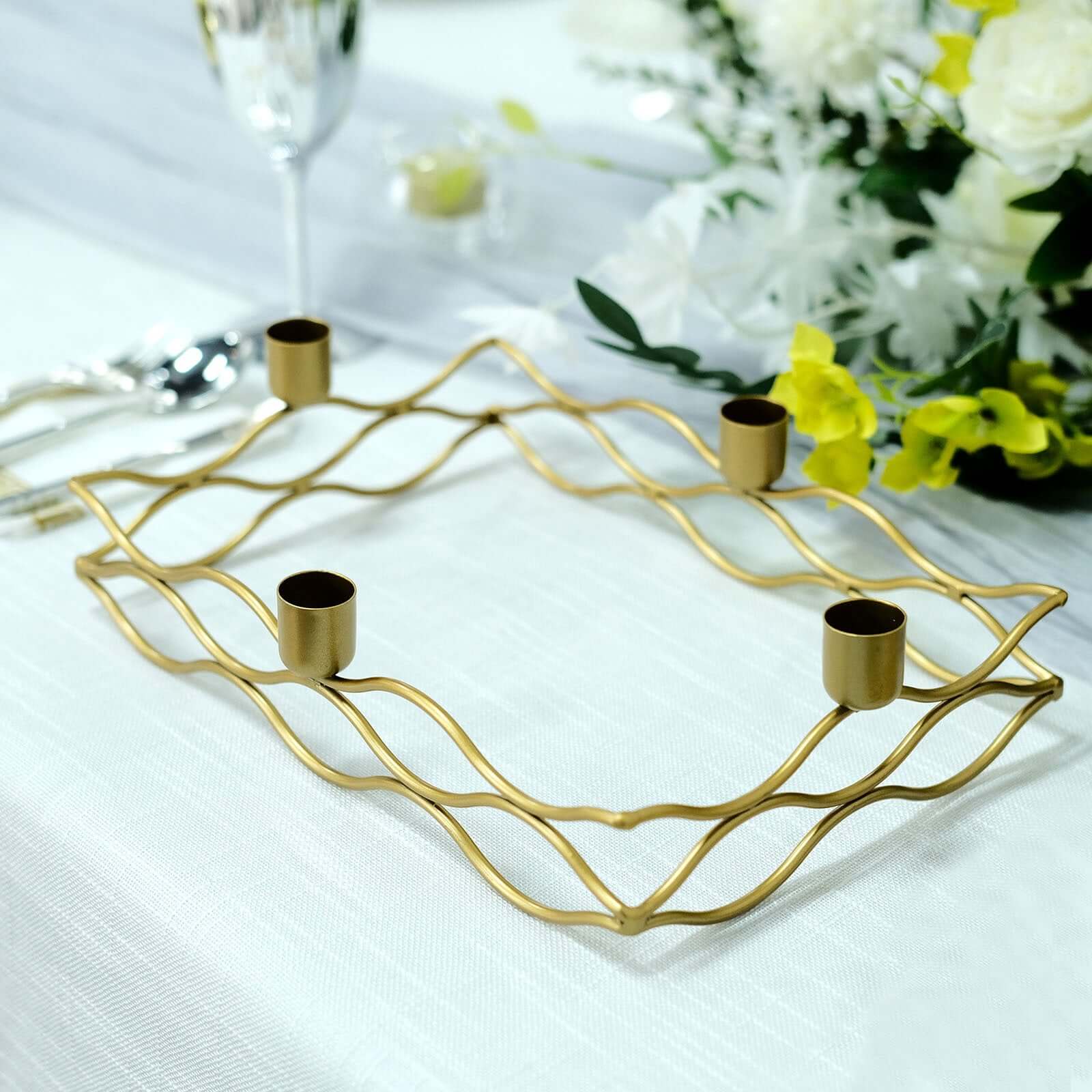 Rectangular Taper Wreath Candelabra 4 Arm Gold Metal Candle Holder Centerpiece - Stylish Wedding Decor 12"x8"