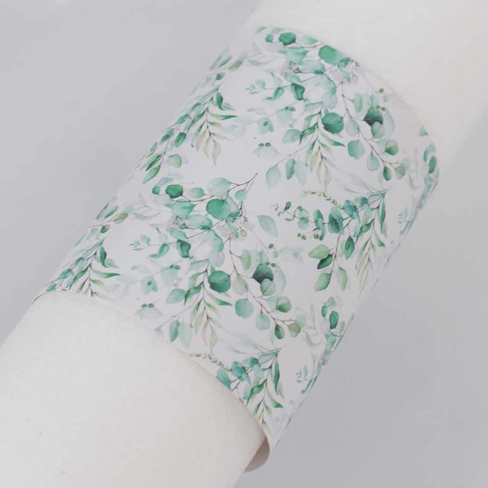 50 Pack White Green Paper Napkin Holder Bands with Eucalyptus Leaves, Disposable Napkin Rings - 1.5"