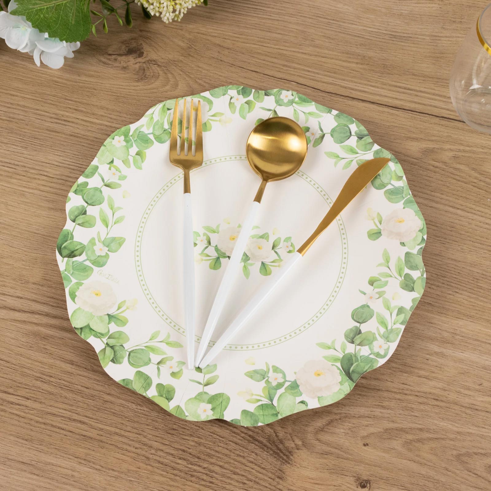 25-Pack Paper 11" Round Dinner Plates in White with Floral Greenery & Scalloped Edges - Disposable Party Plates for Nature-Inspired Events & Chic Celebrations