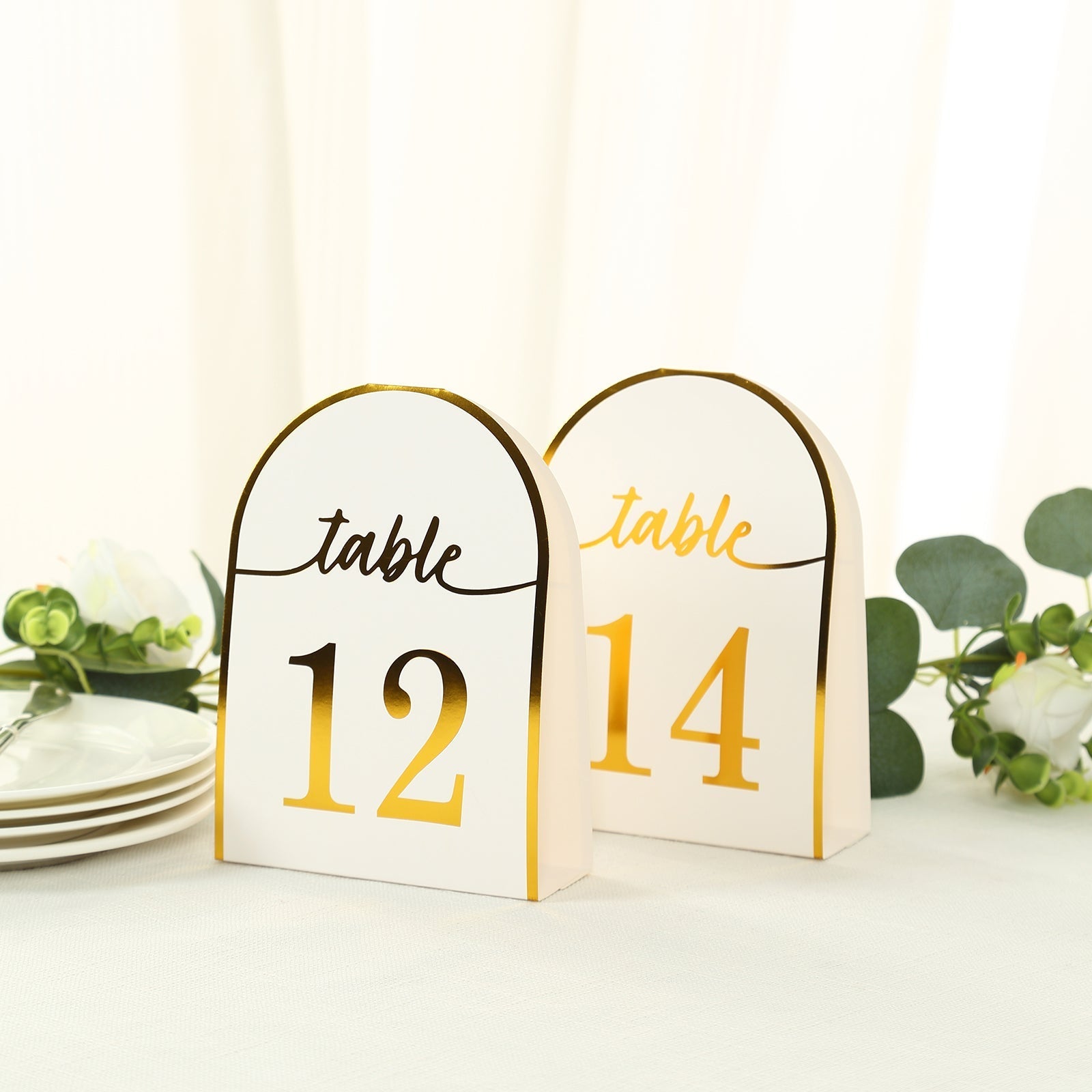 25-Pack 7" Disposable Table Numbers, White Free Standing Double Sided Table Number Place Cards with Metallic Gold Foil Numbers 1-25
