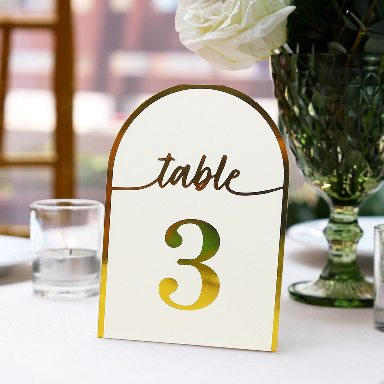 25-Pack 7" Disposable Table Numbers, White Free Standing Double Sided Table Number Place Cards with Metallic Gold Foil Numbers 1-25