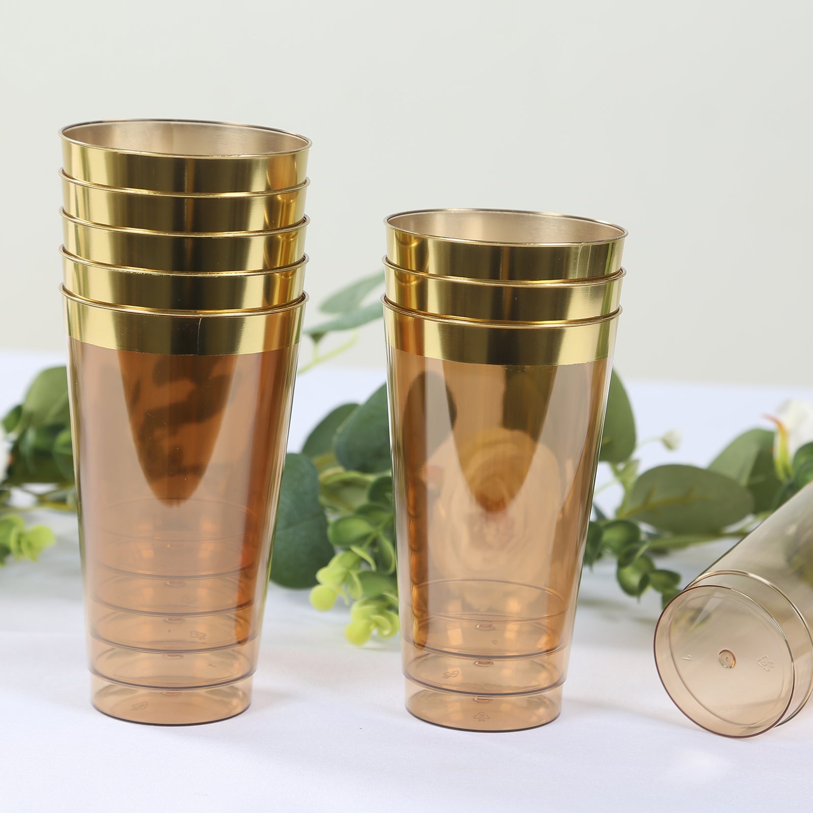 12-Pack Plastic Party Cups Transparent Amber Gold with Gold Rim - Durable Disposable Tumblers for Drinks 17oz 5.5"