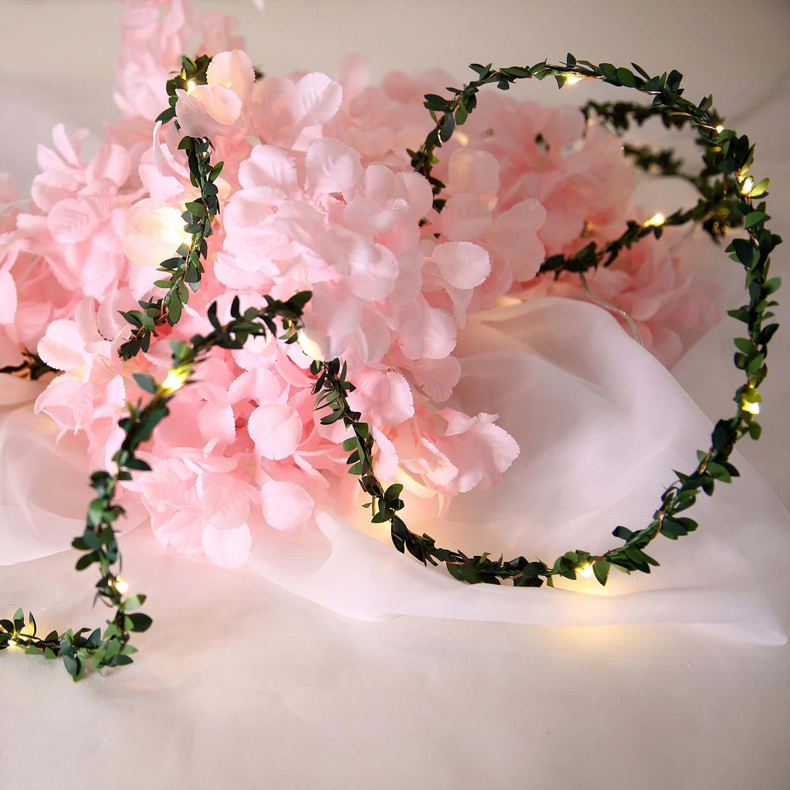 30 LED String Light Garland Green Leaf Design White Light - Battery Operated Décor Accent 10ft