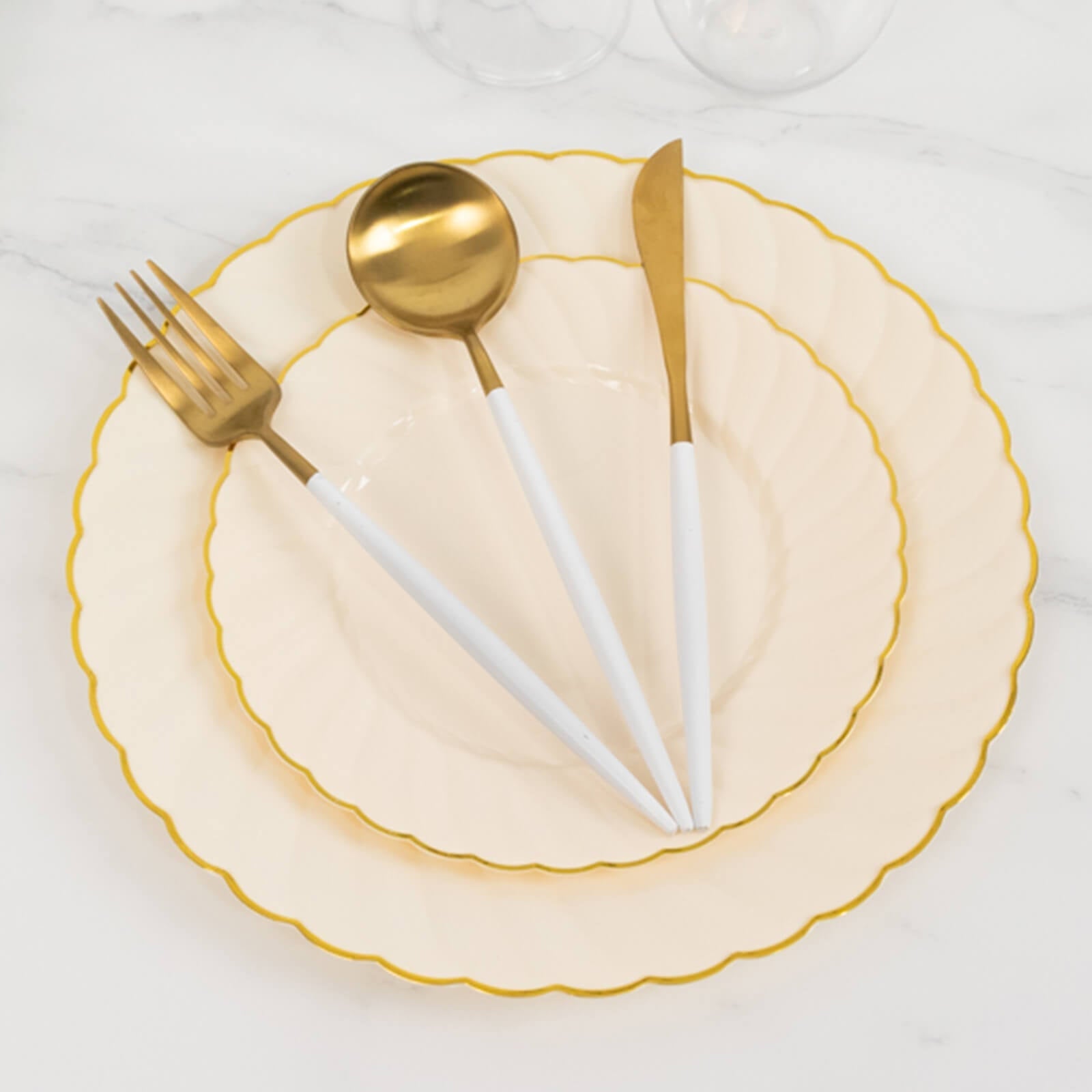 10-Pack Plastic 7.5" Round Salad Dessert Plates in Ivory with Gold Flair Rim - Disposable Party Plates