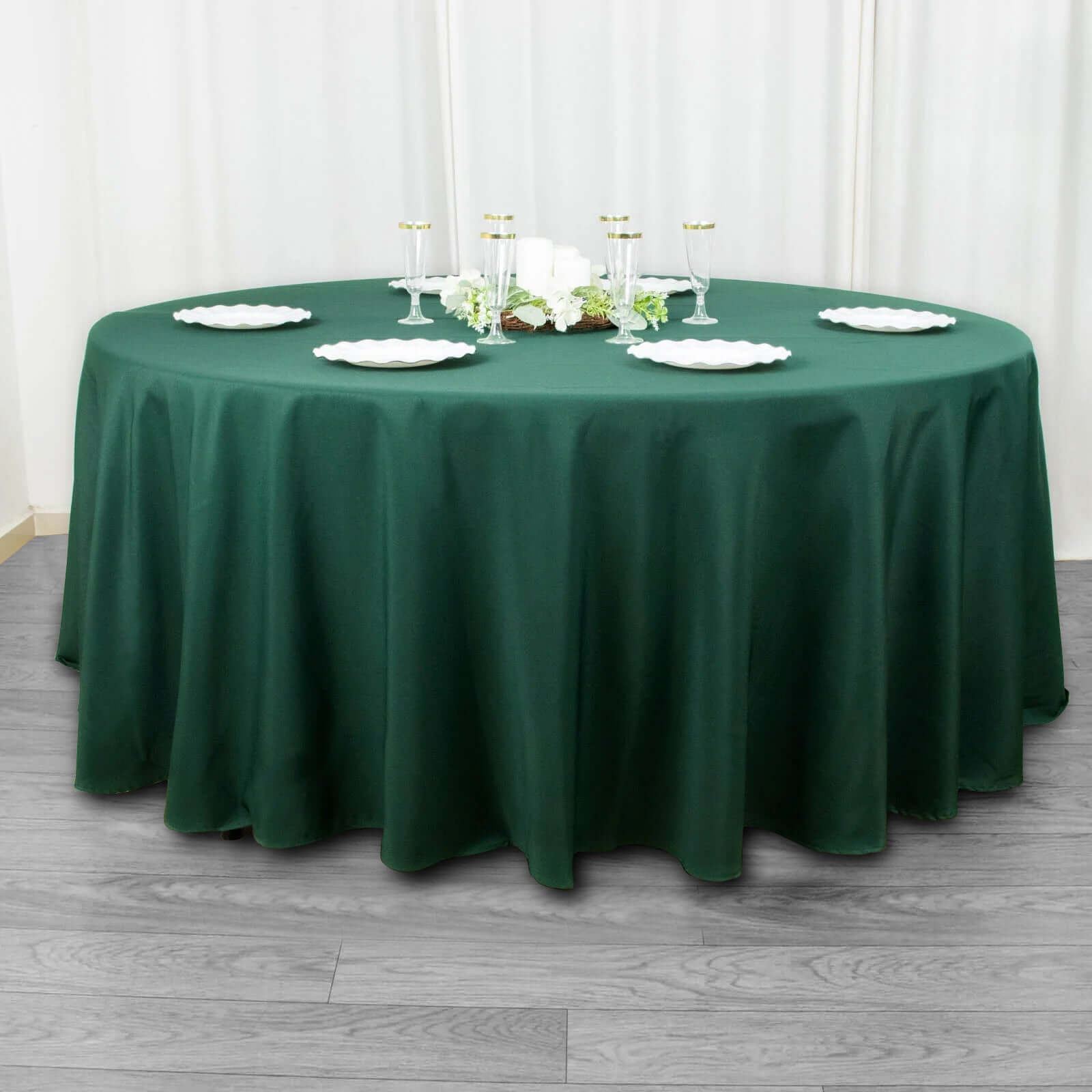 Premium Polyester 108" Round Tablecloth Hunter Emerald Green - Wrinkle-Resistant 220GSM Table Cover