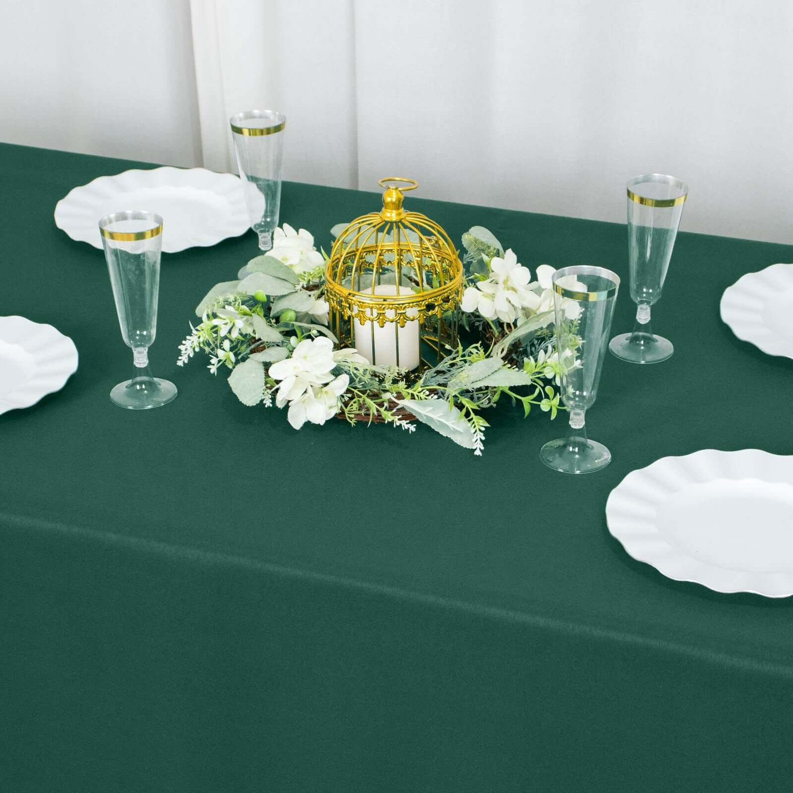 Premium Polyester 90"x132" Rectangle Tablecloth Hunter Emerald Green - Seamless 220GSM Stain-Resistant Design