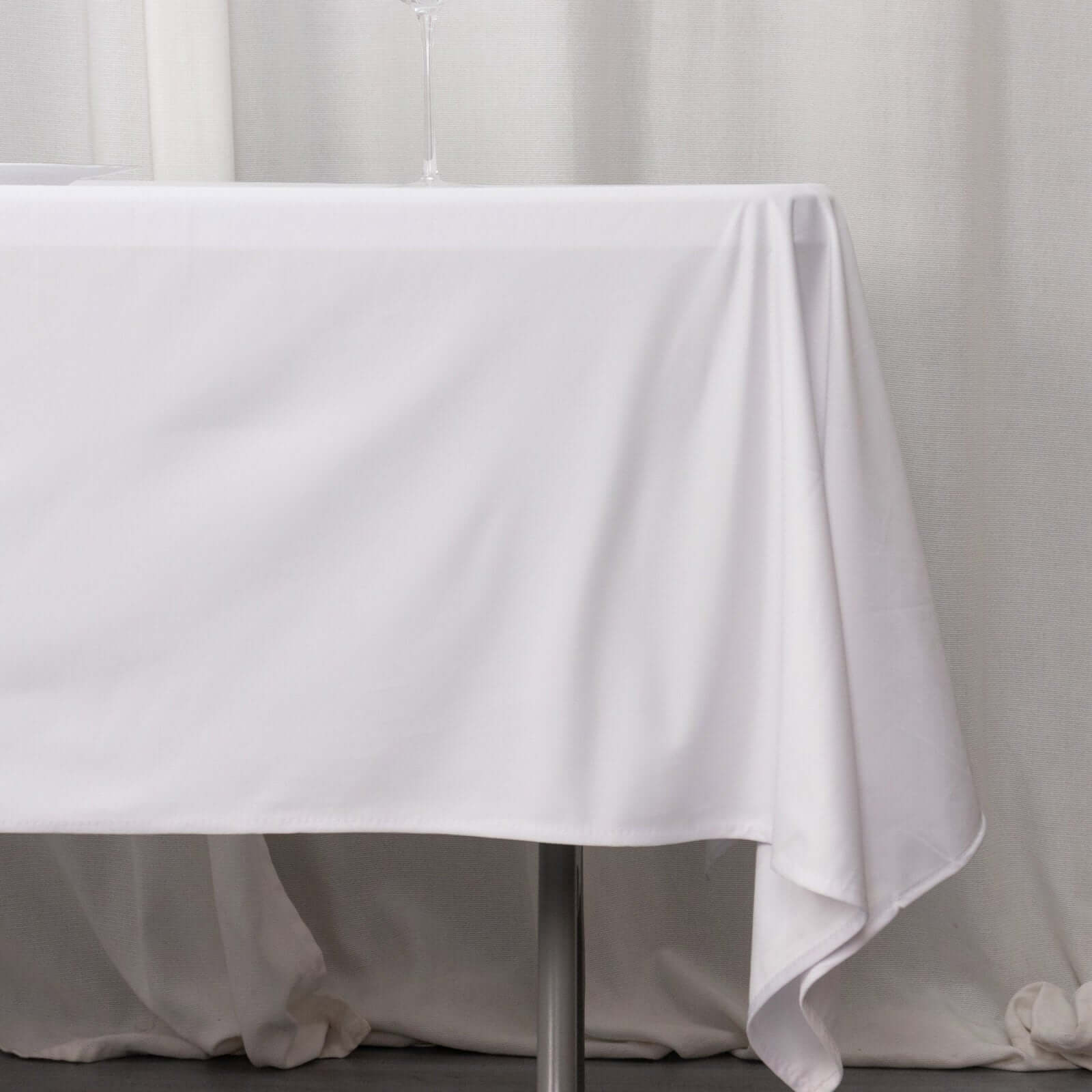 Scuba Rectangular 60"x102" Tablecloth White - Wrinkle Free & Stain Resistant Table Cover for Weddings and Banquets