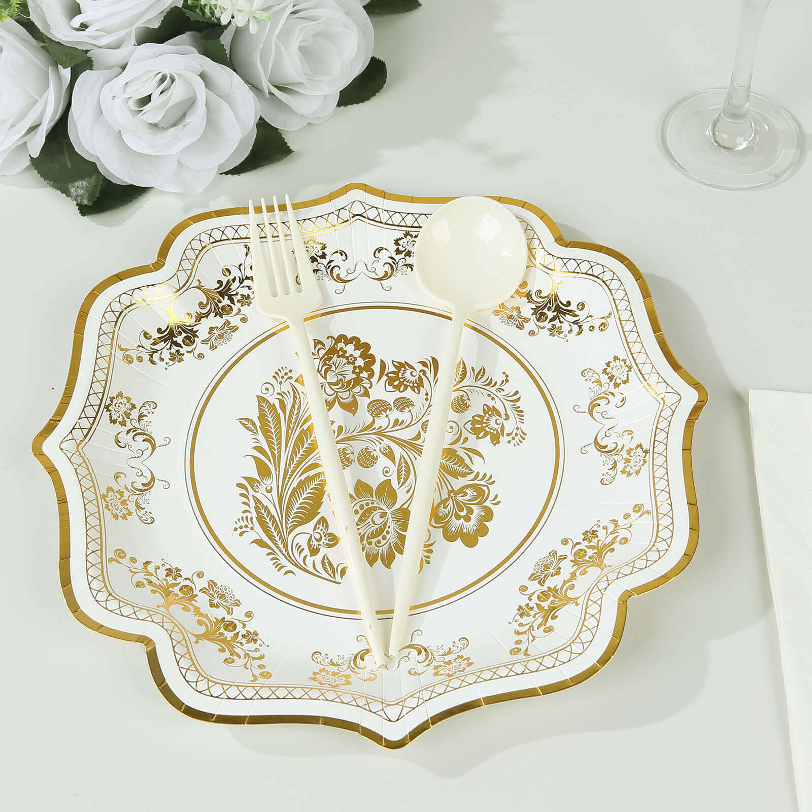 25-Pack Paper Dinner Plates in White Gold Damask Floral Print & Scallop Rim - Stylish Disposable 300GSM Floral Party Plates 10"