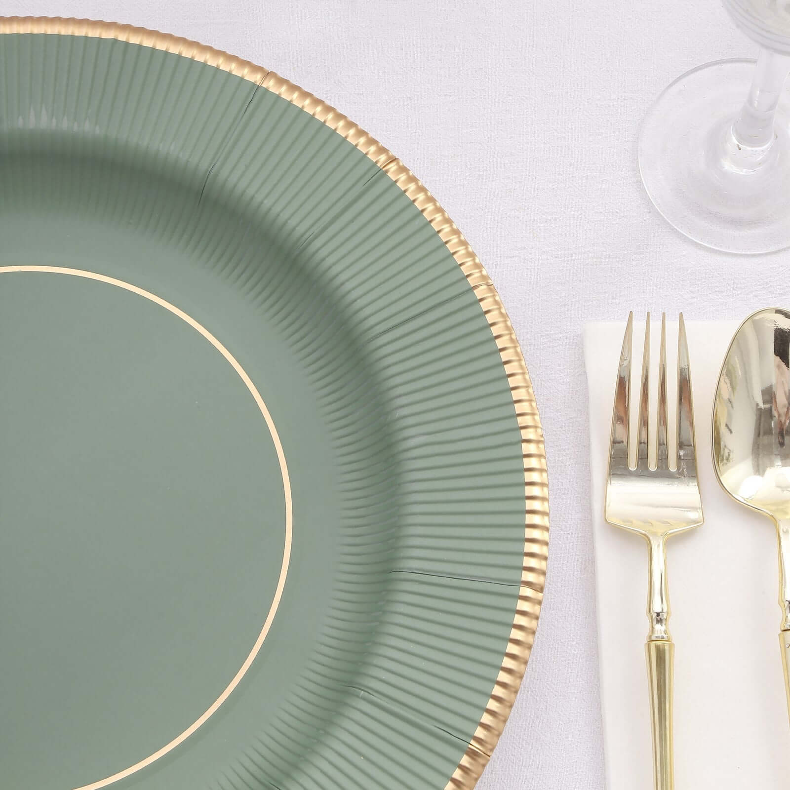 25-Pack Disposable Round Charger Plates in Sage Green Sunray Design with Gold Rim - 350GSM Heavy Duty Paper Chargers 13"