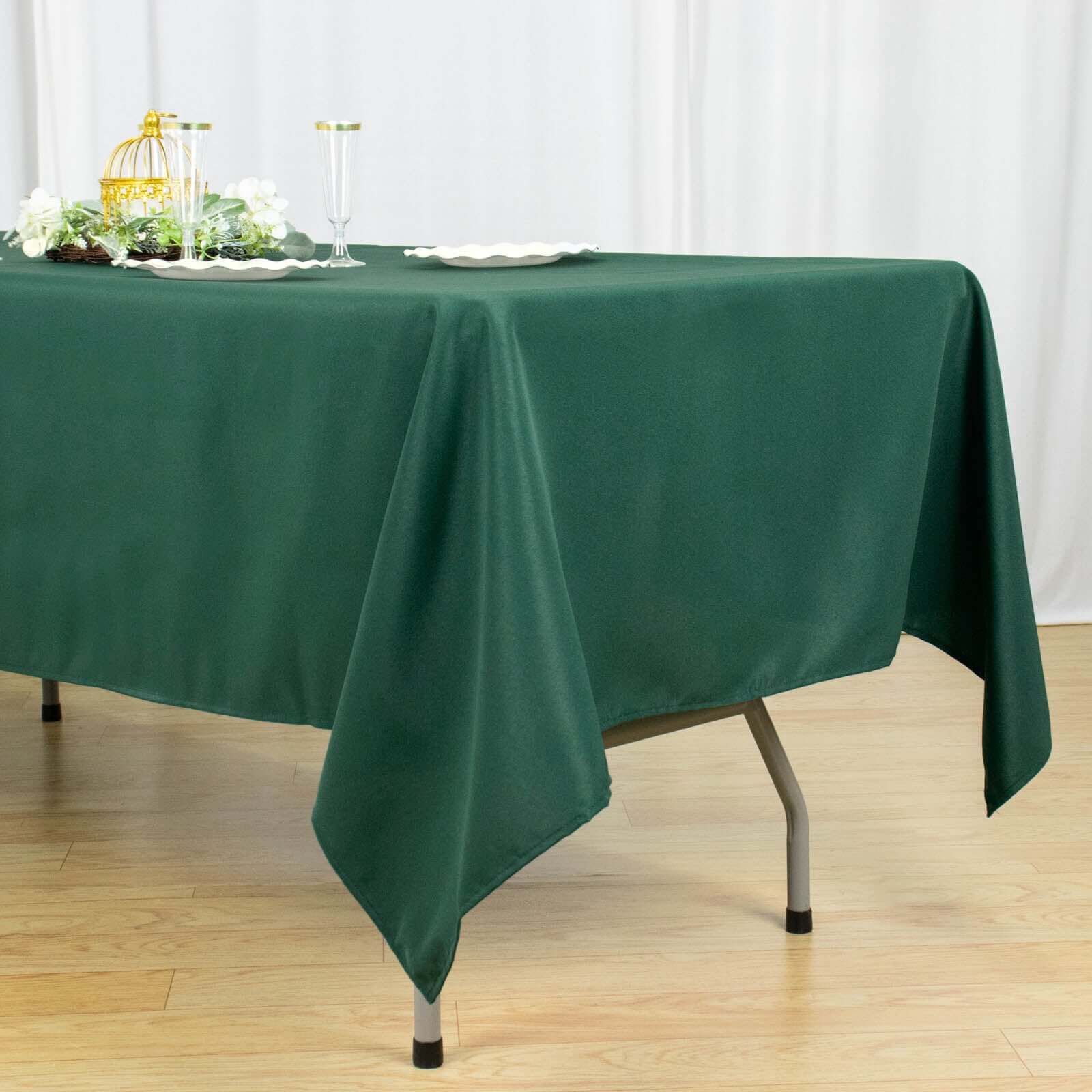 Premium Polyester 60"x102" Rectangle Tablecloth Hunter Emerald Green - Durable 220GSM Wrinkle-Resistant Table Cover