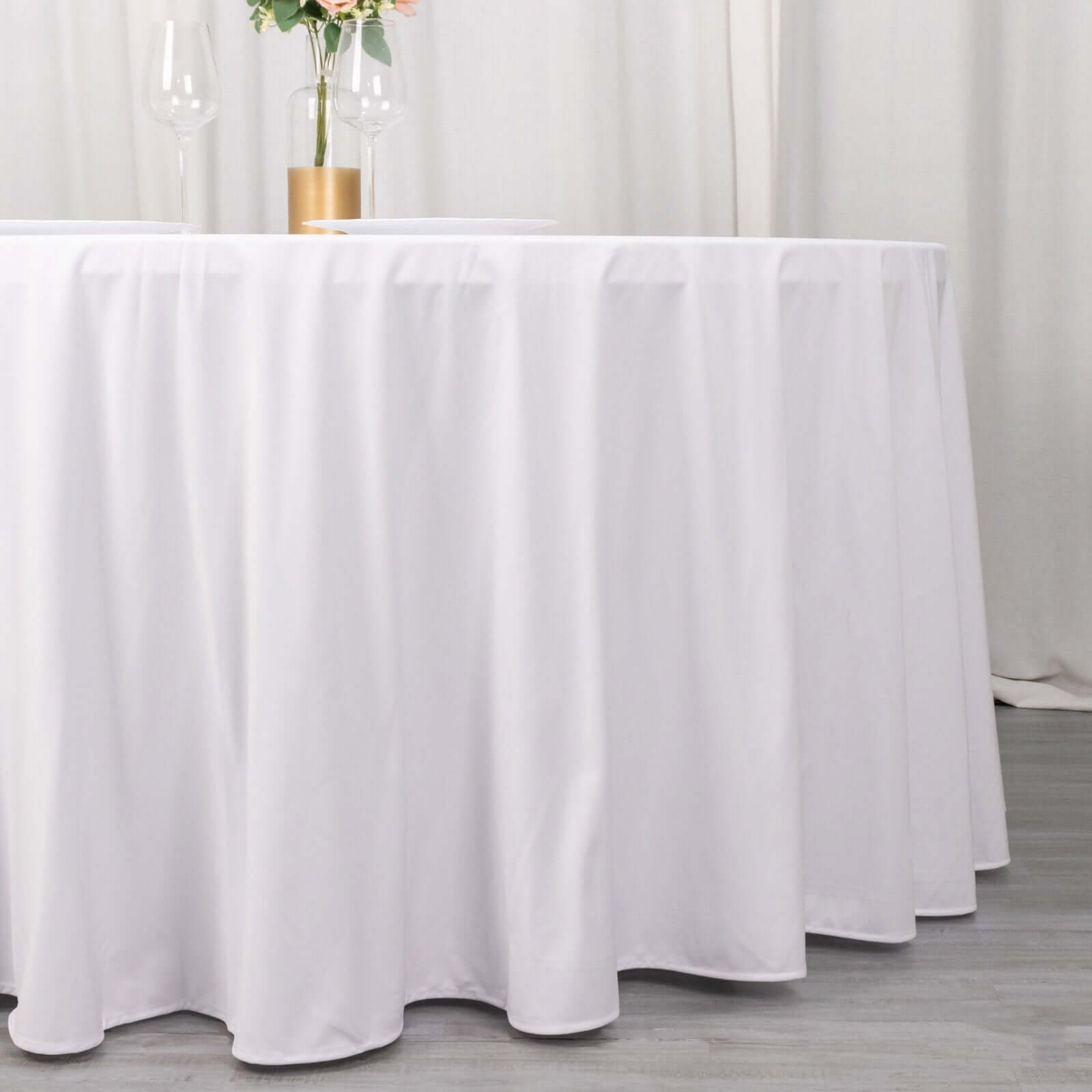 Scuba Round 120" Tablecloth White - Wrinkle Free & Stain Resistant Seamless Table Cover for Weddings & Events