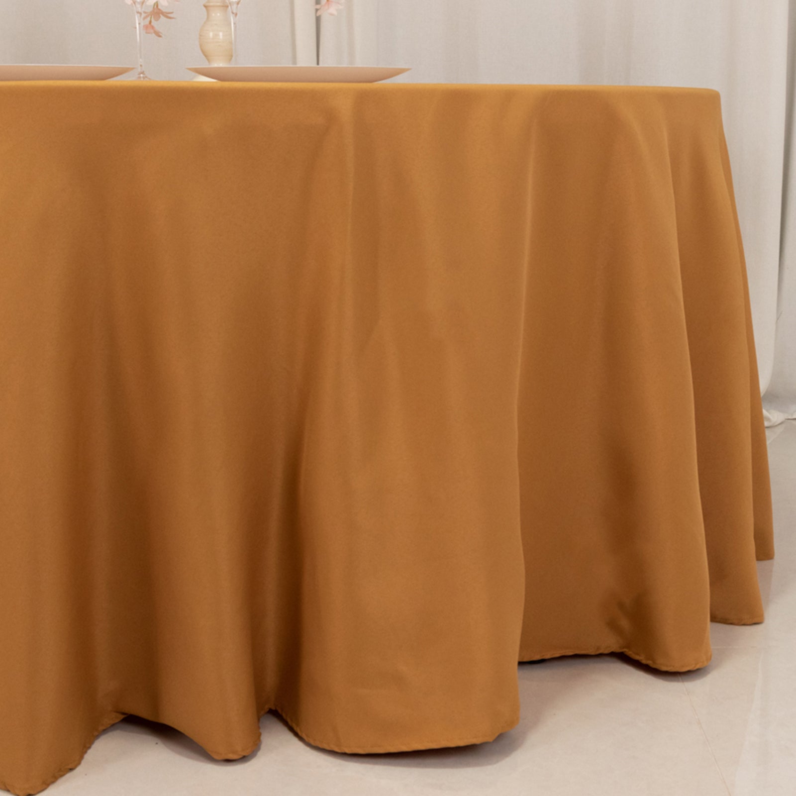 Premium Polyester 120" Round Tablecloth Gold - Seamless 220GSM Wrinkle-Resistant Design for Classy Events