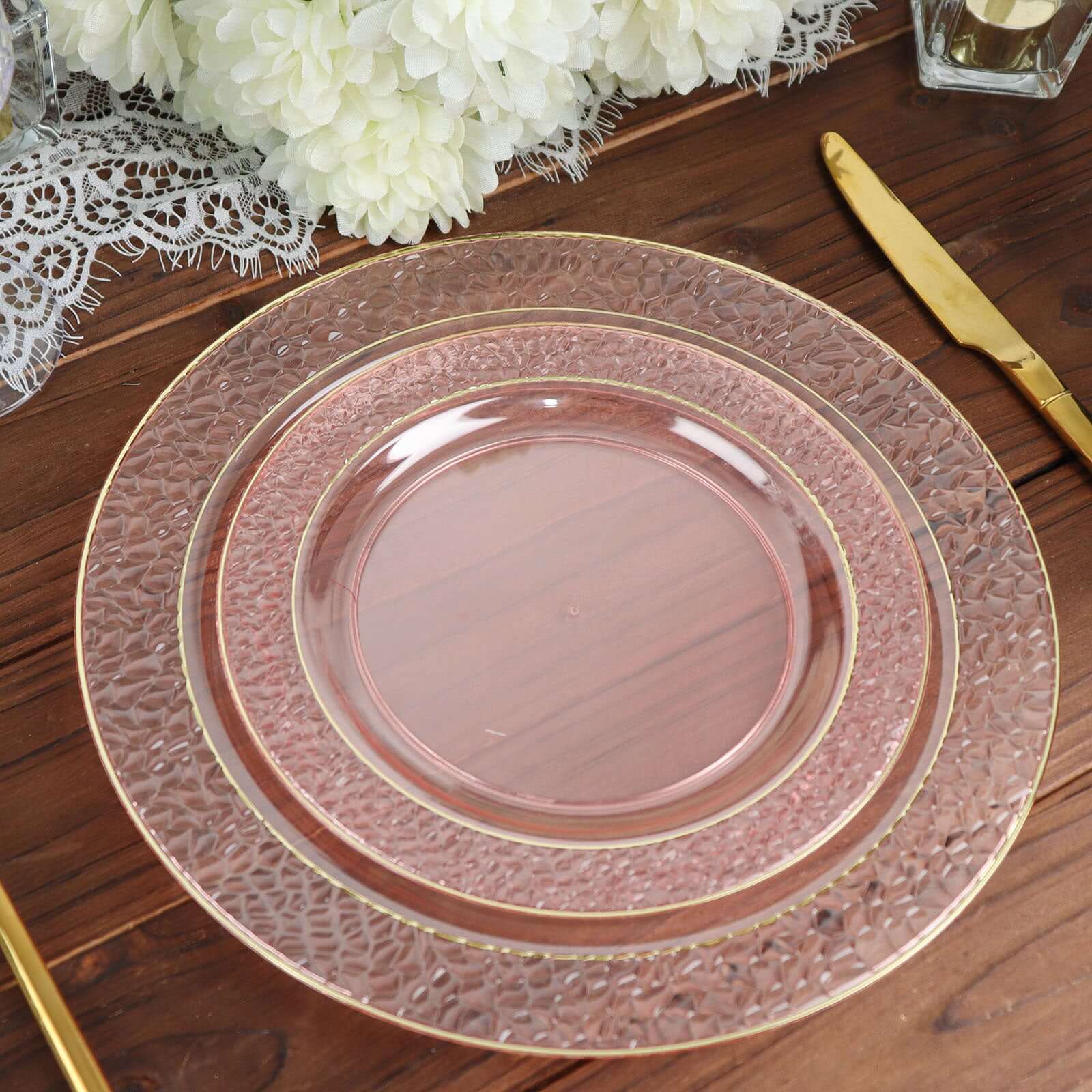 10-Pack Plastic 10" Round Dinner Plates in Blush Hammered Design with Gold Rim - Disposable Party Plates for Chic Banquets & Special Occasions