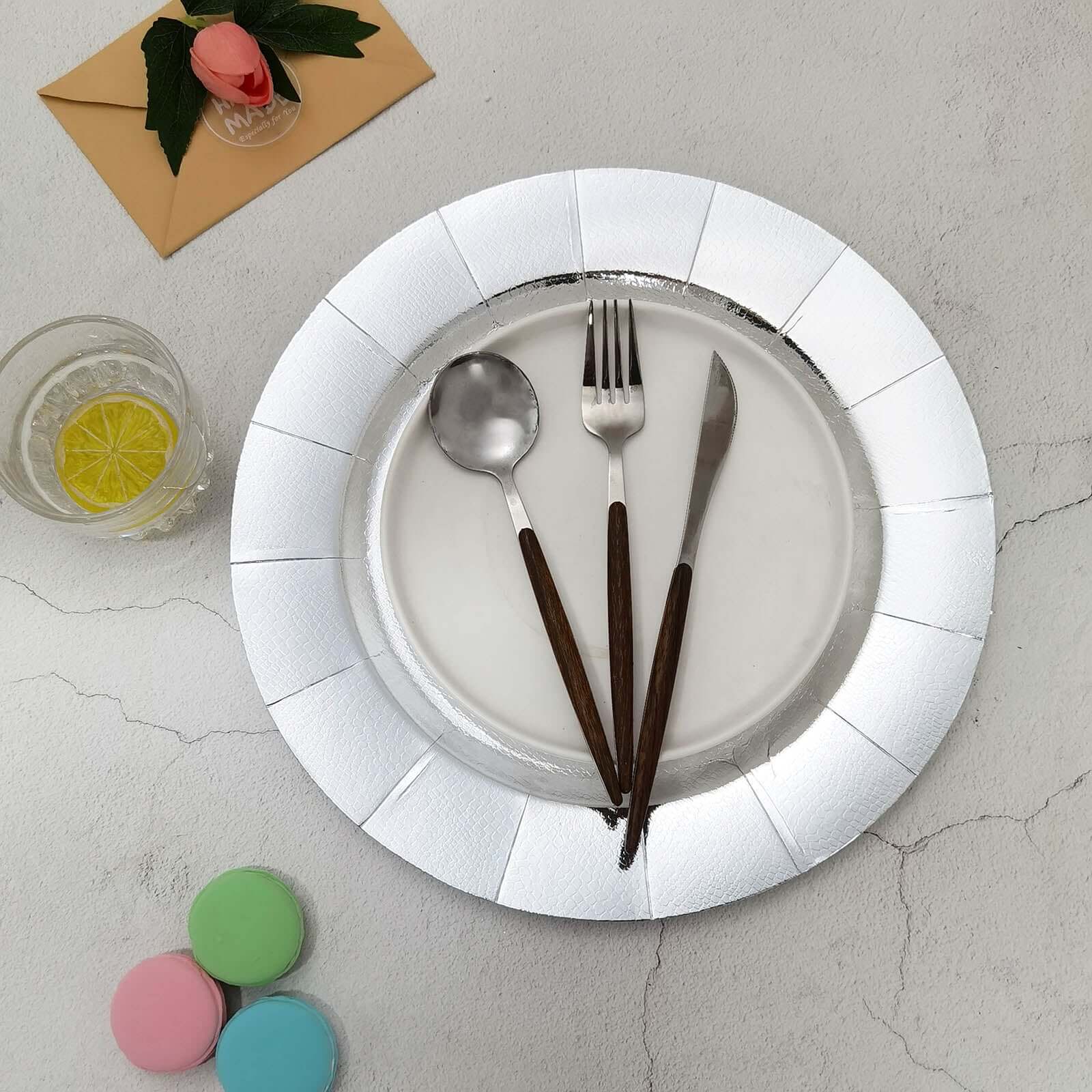 10-Pack Disposable Round Charger Plates in Silver with Leathery Texture - Durable 1100GSM Cardboard Placemats 13"