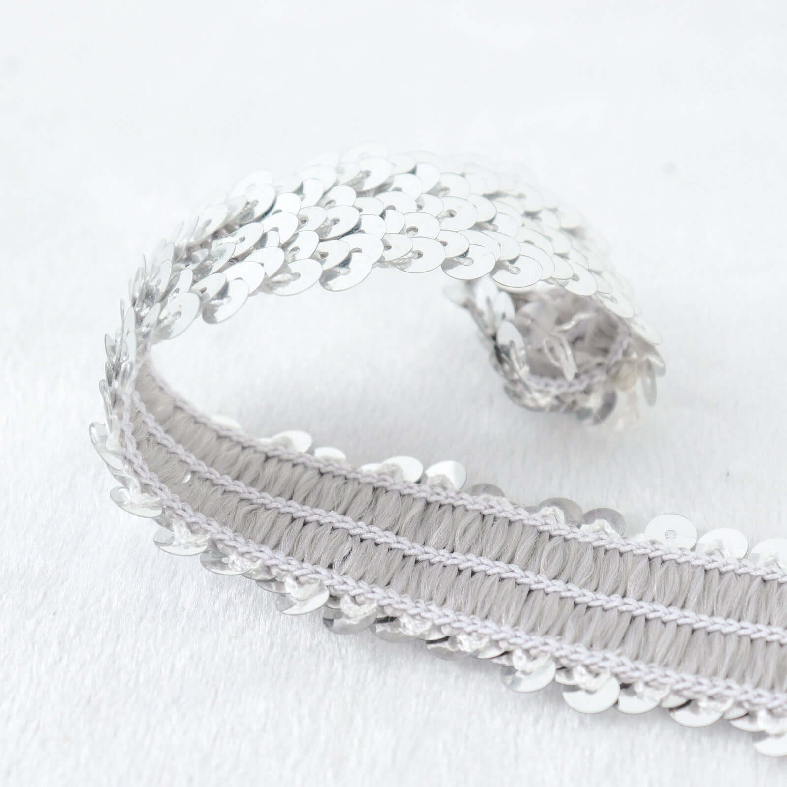 1"x10 Yards Metallic Silver Sequin Stretch Fabric Ribbon, Elastic Lace Trim, Shiny Glitter Craft Fabric