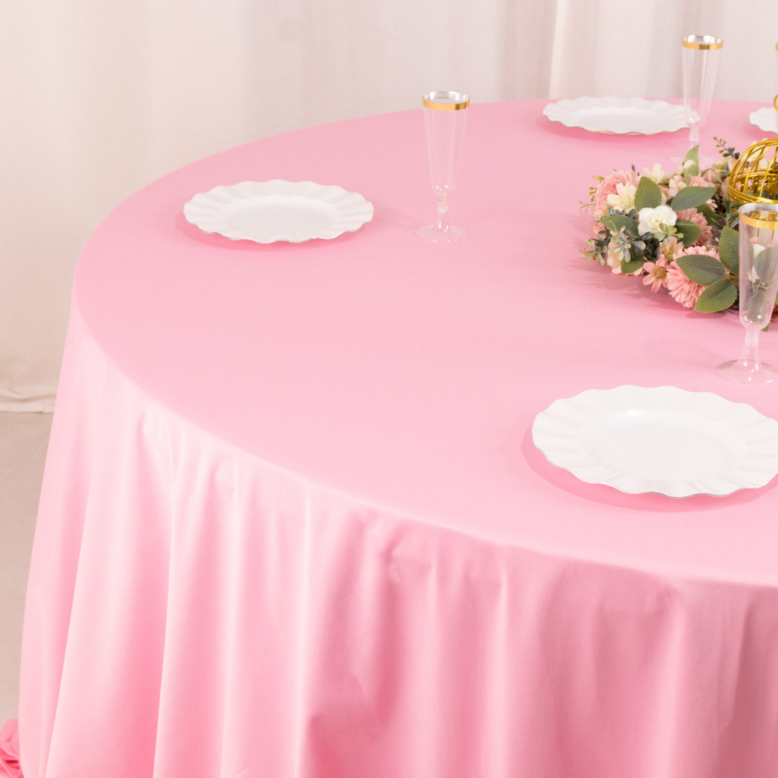 Scuba Round 132" Tablecloth Pink - Wrinkle Free & Stain Resistant Seamless Table Cover