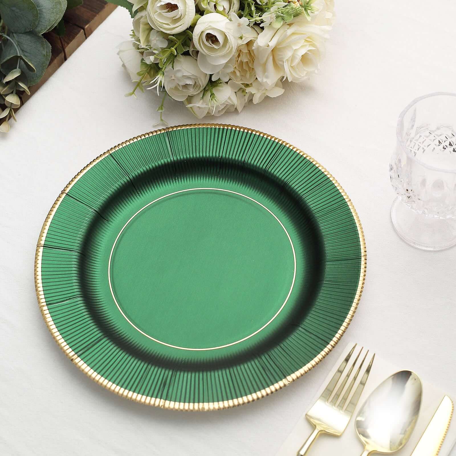 25-Pack Paper 10" Round Dinner Plates in Hunter Emerald Green Sunray Design with Gold Rim - Disposable Heavy Duty 350GSM Party Plates