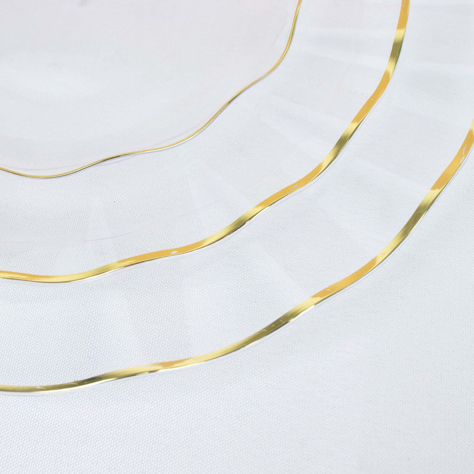 10-Pack Plastic Round 6" Dessert Plates in Clear Ruffled Rim with Gold Edging - Sturdy Disposable Salad Appetizer Dinnerware