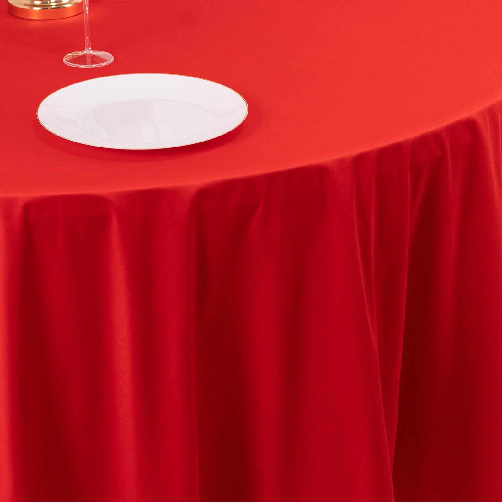 Scuba Round 108" Tablecloth Red - Wrinkle Free & Stain Resistant Table Cover