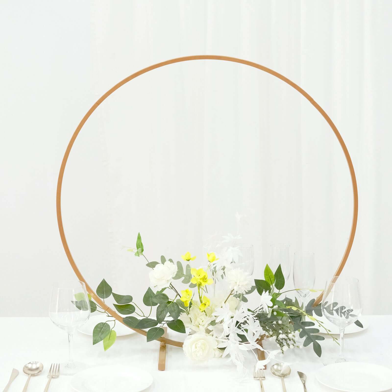 28" Gold Metal Round Hoop Wedding Centerpiece, Self Standing Table Floral Wreath Frame