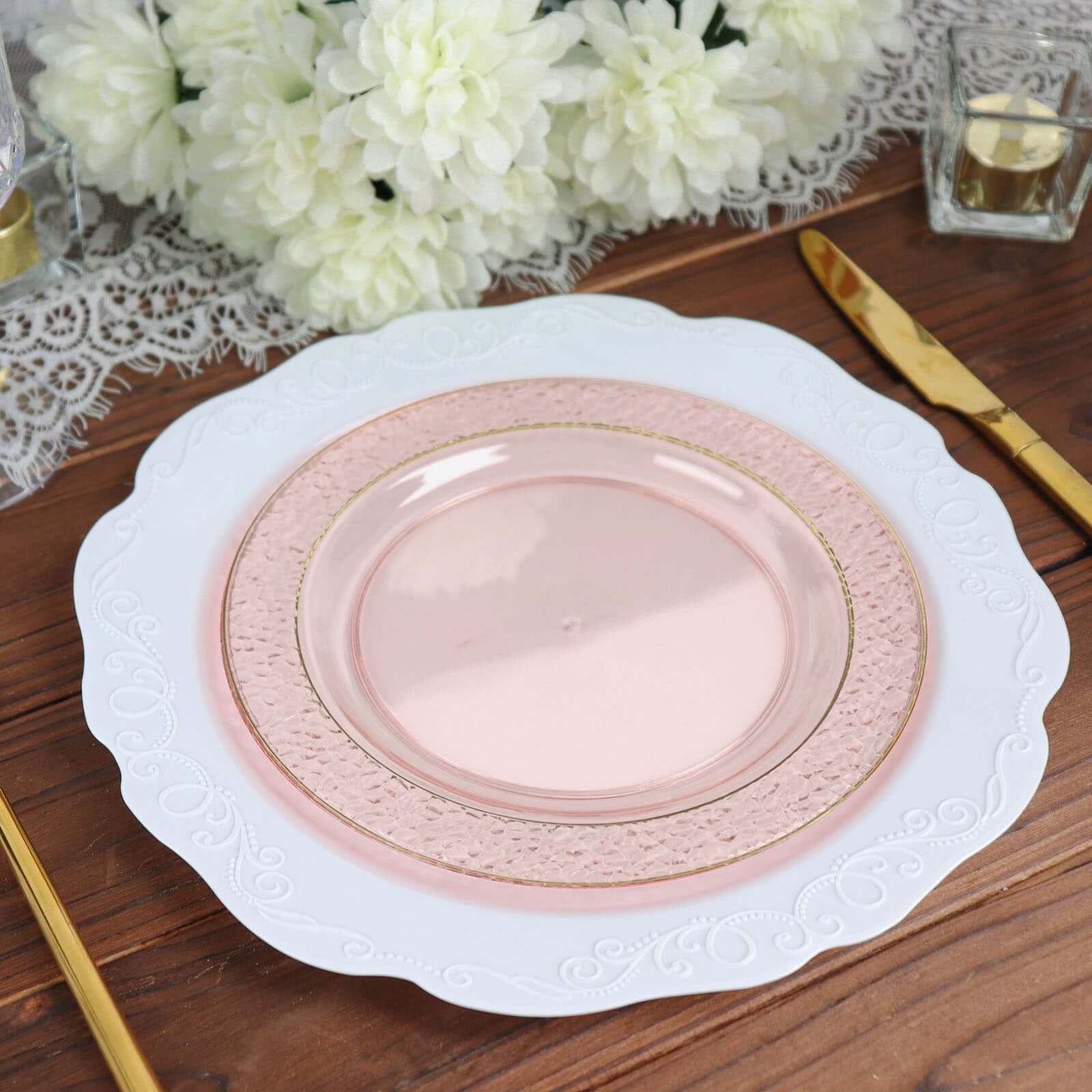 10-Pack Plastic 7.5" Round Appetizer Plates in Blush Hammered Design with Gold Rim - Disposable Salad Plates for Chic Banquets & Special Occasions
