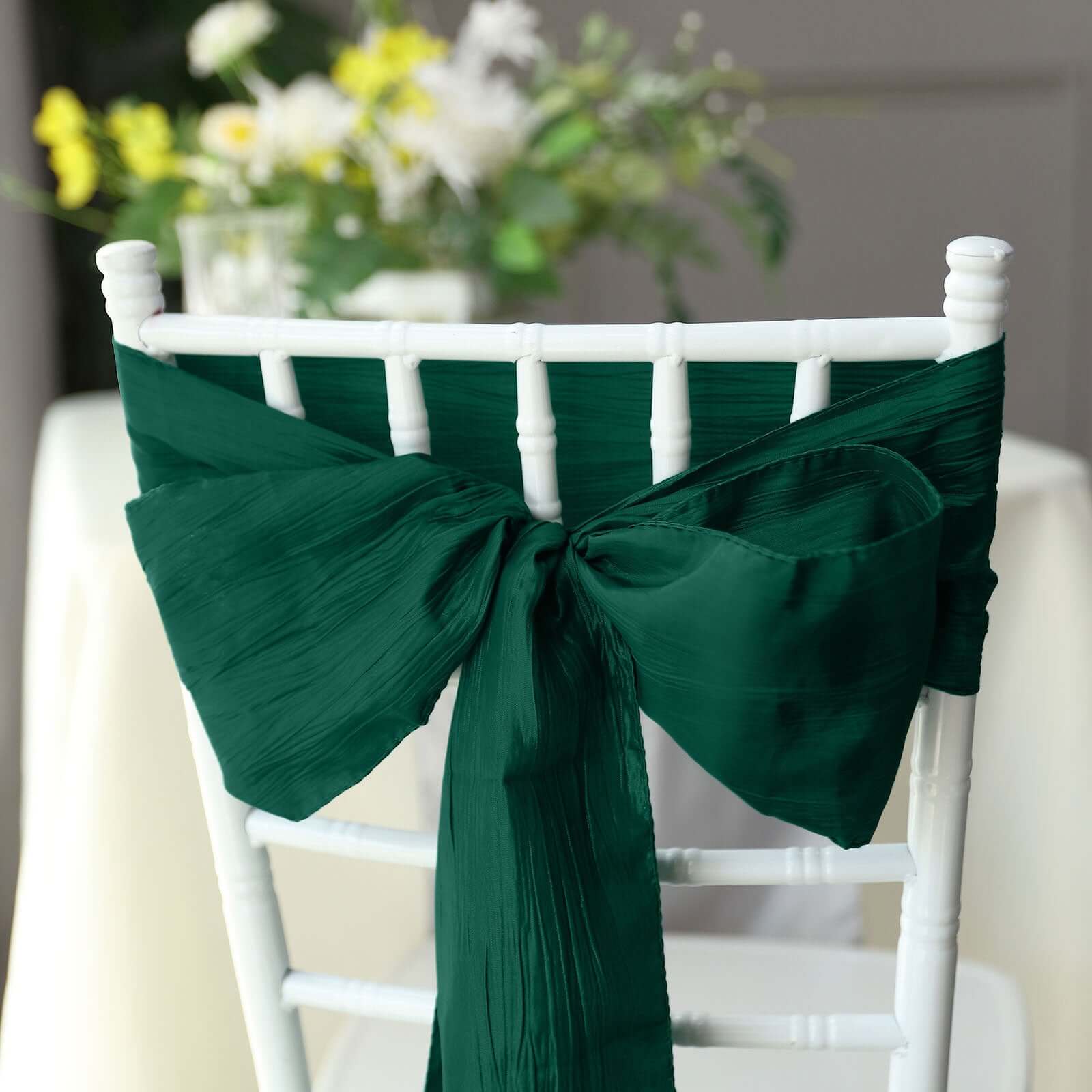 5 Pack Taffeta 6"x106" Chair Sashes Hunter Emerald Green Accordion Crinkle Texture - Stylish Decor for Weddings & Gatherings