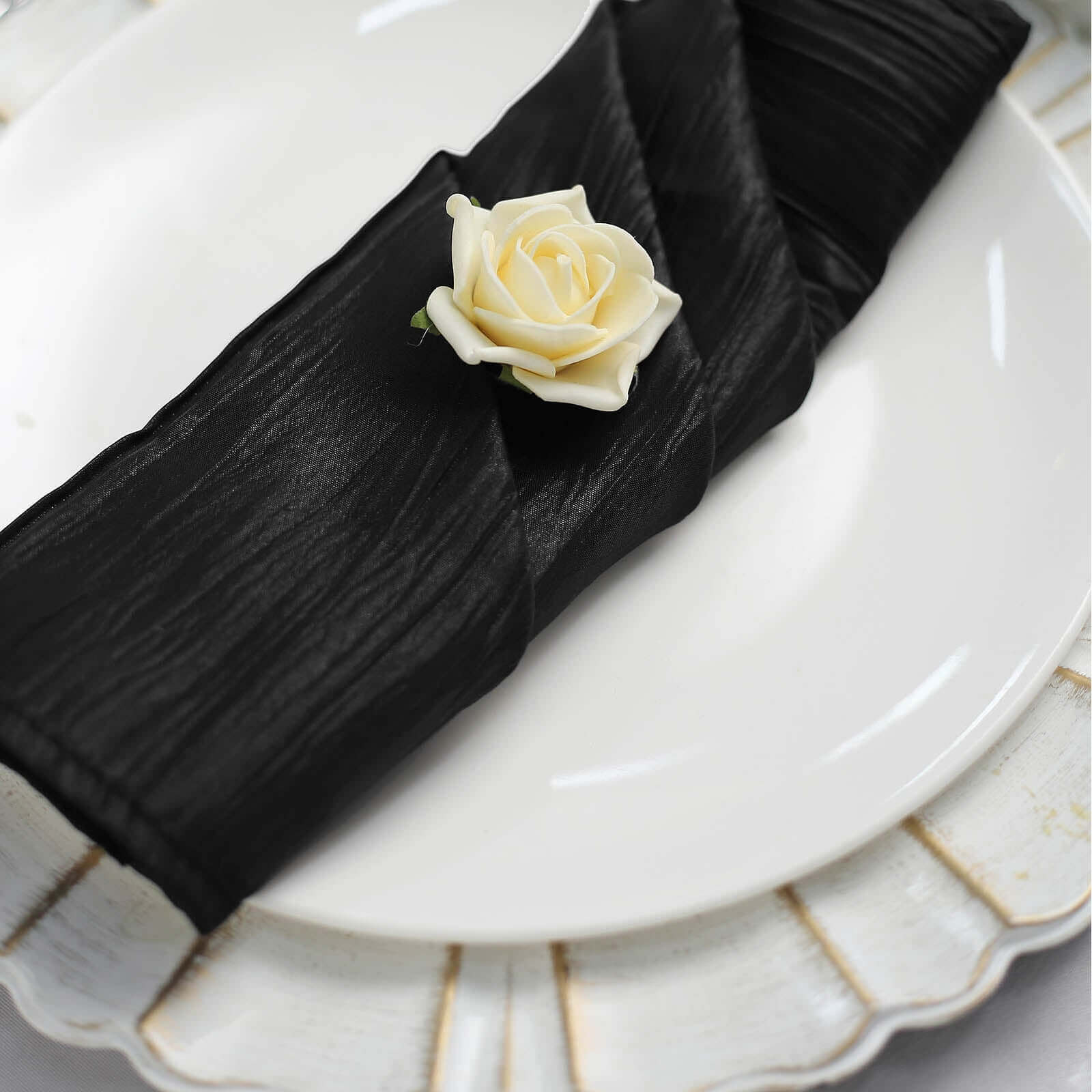 5 Pack Taffeta 20"x20" Napkins Black - Accordion Crinkle Dinner Napkins